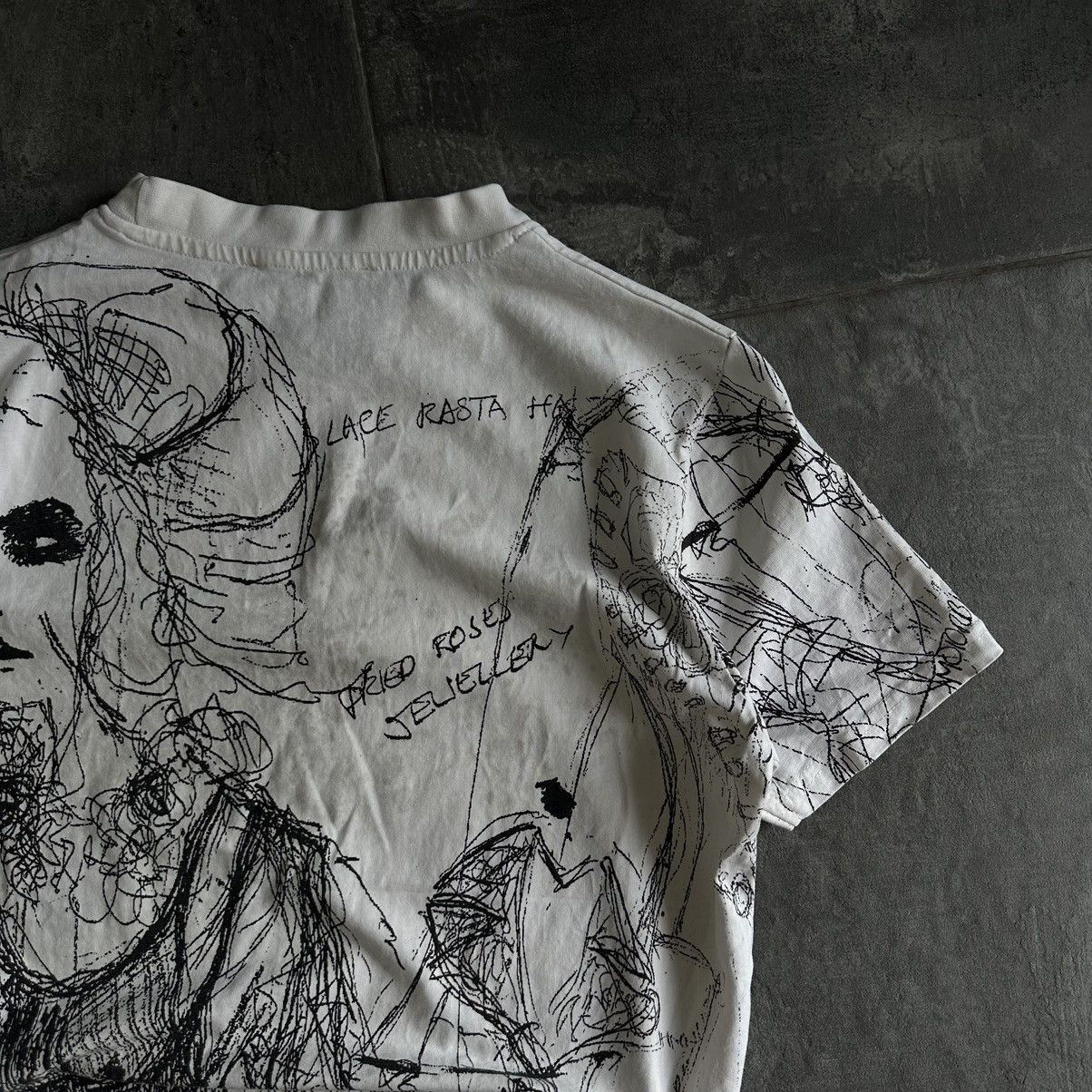 John Richmond Vintage Japanese Style John Richmond T-shirts Overprint Y2K Size S / US 4 / IT 40 - 6 Thumbnail