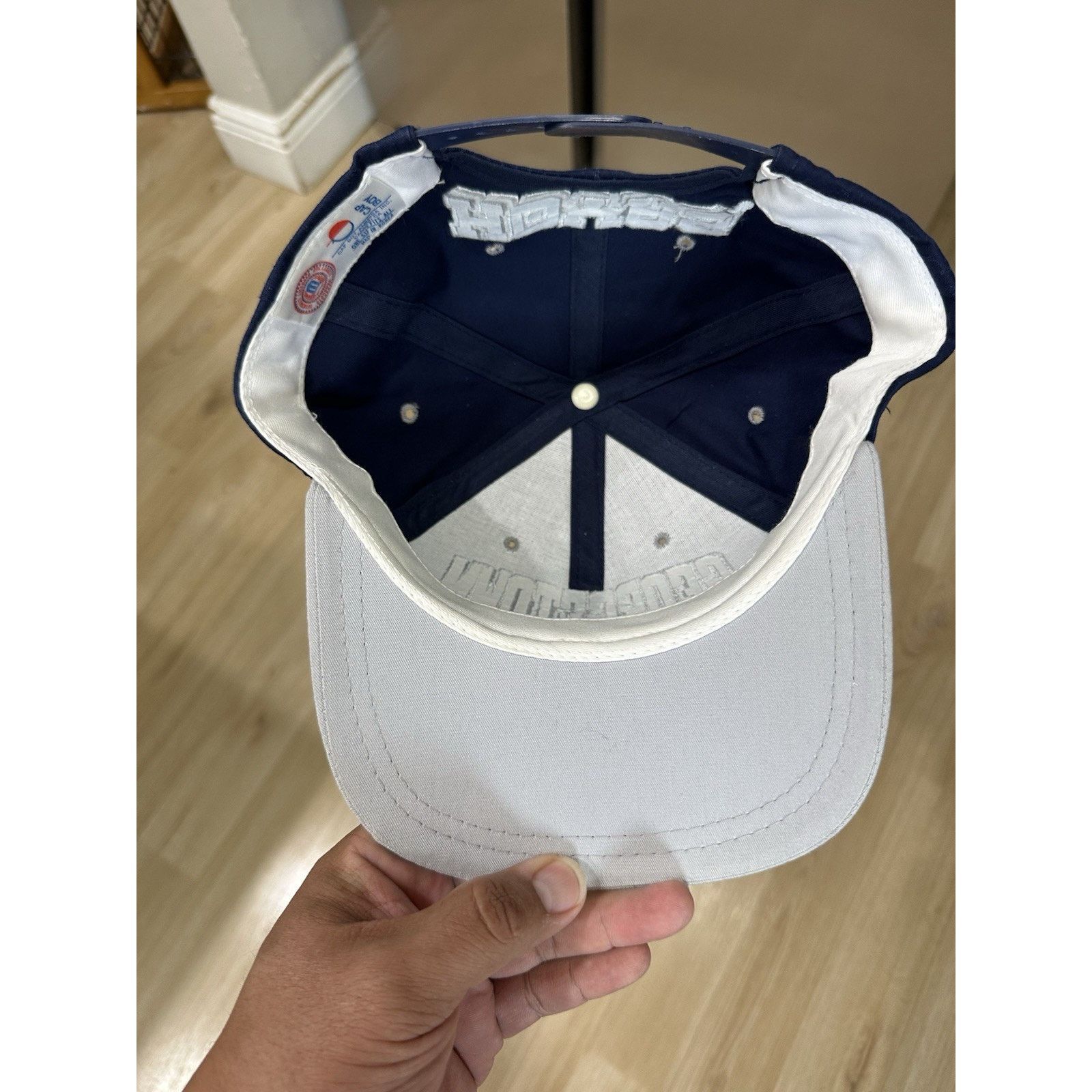 Crown Cap Vintage Georgetown Hoyas Snapback Hat Size ONE SIZE - 4 Thumbnail