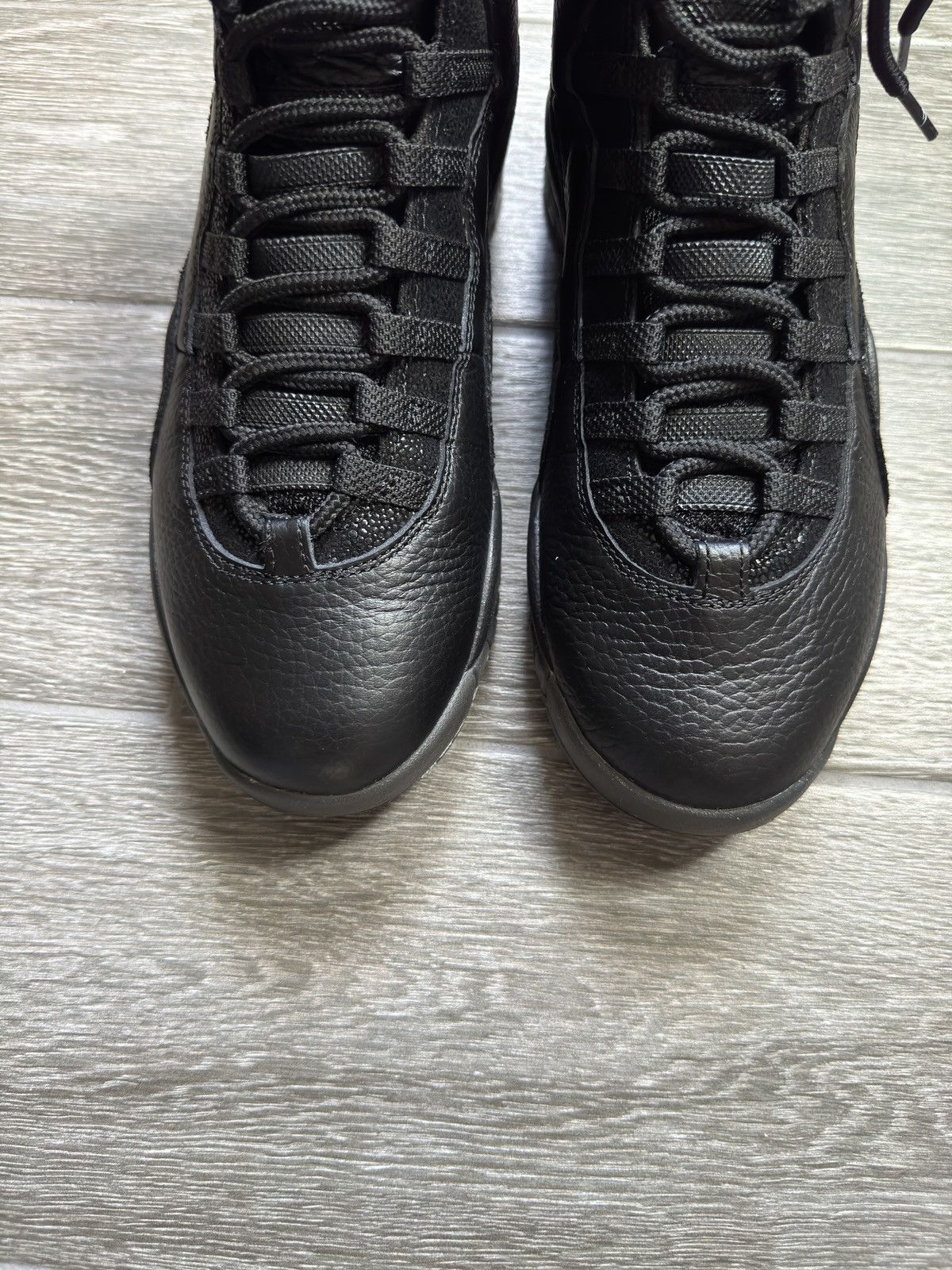 Jordan Brand Jordan 10 OVO Size US 8 / EU 41 - 9 Thumbnail