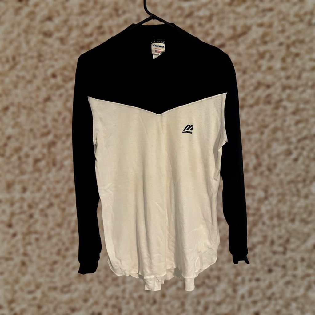 Mizuno VINTAGE Mizuno Baseball Shirt Adult Large Black/White Raglan Made in USA Mens Size US L / EU 52-54 / 3 - 1 Thumbnail