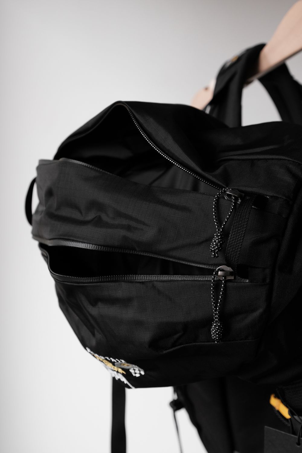 Mountain Hardwear Stussy x Mountain Hardwear Scrambler S backpack