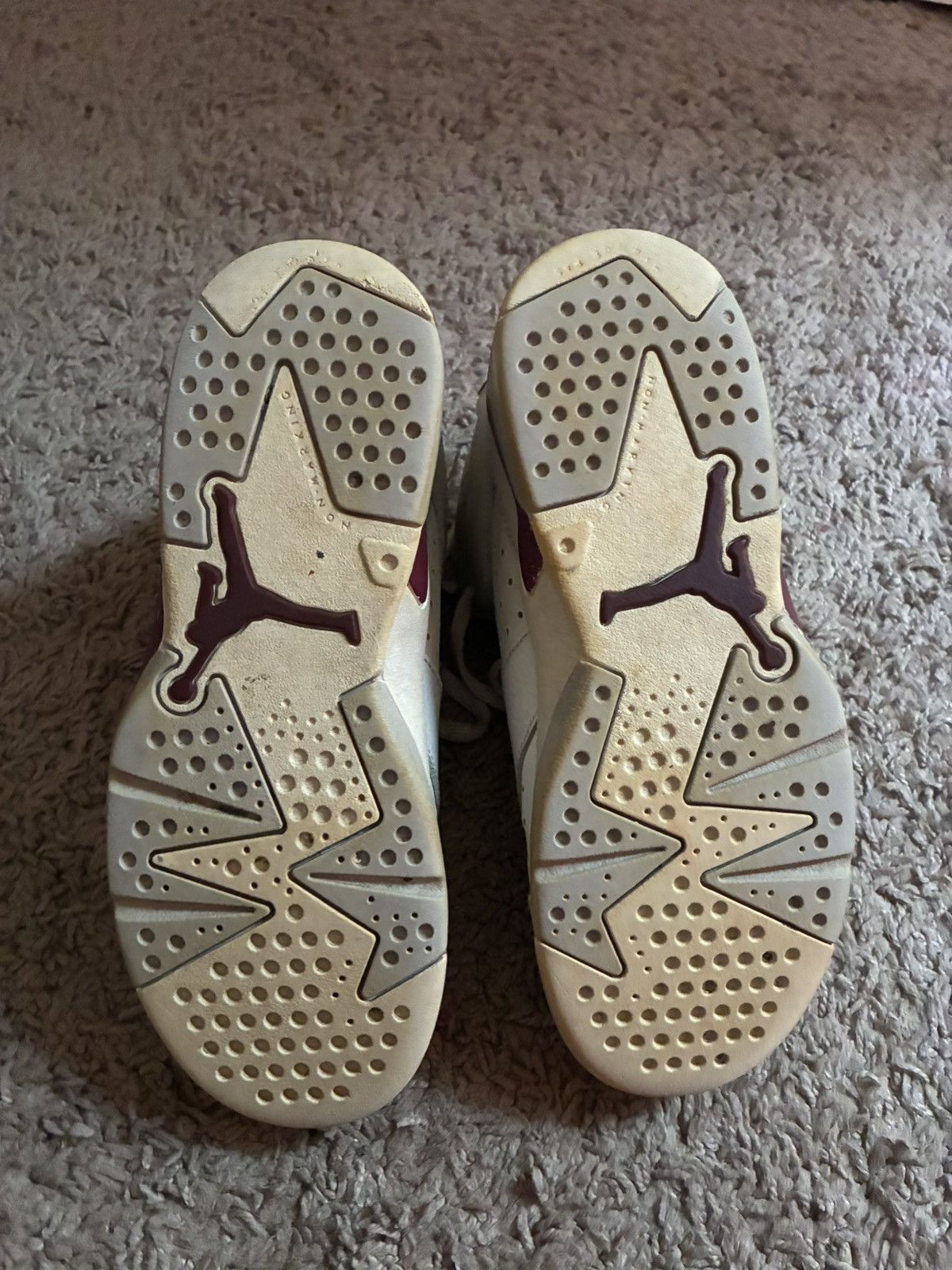 Jordan Brand Air Jordan 6 Retro ‘Maroon’ Size US 4 / IT 34 - 5 Thumbnail
