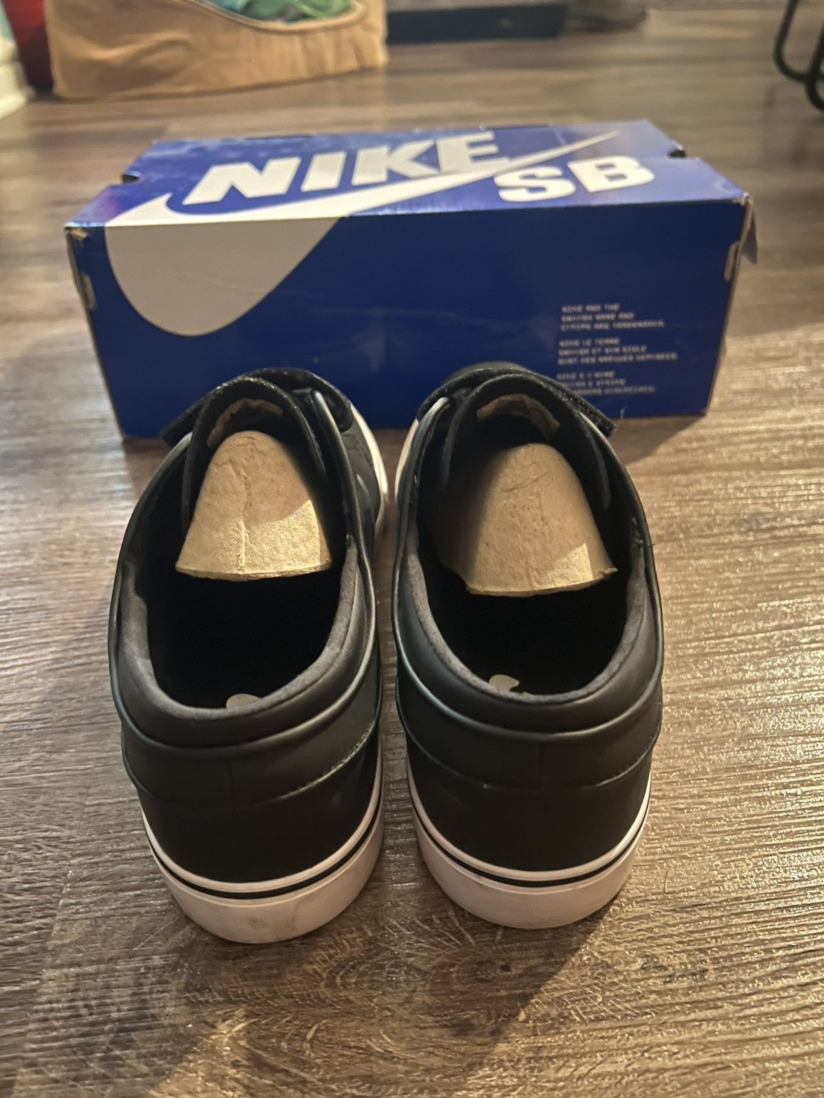 Nike Nike SB Velcro Janoski Quickstrike Size US 9 / EU 42 - 4 Thumbnail