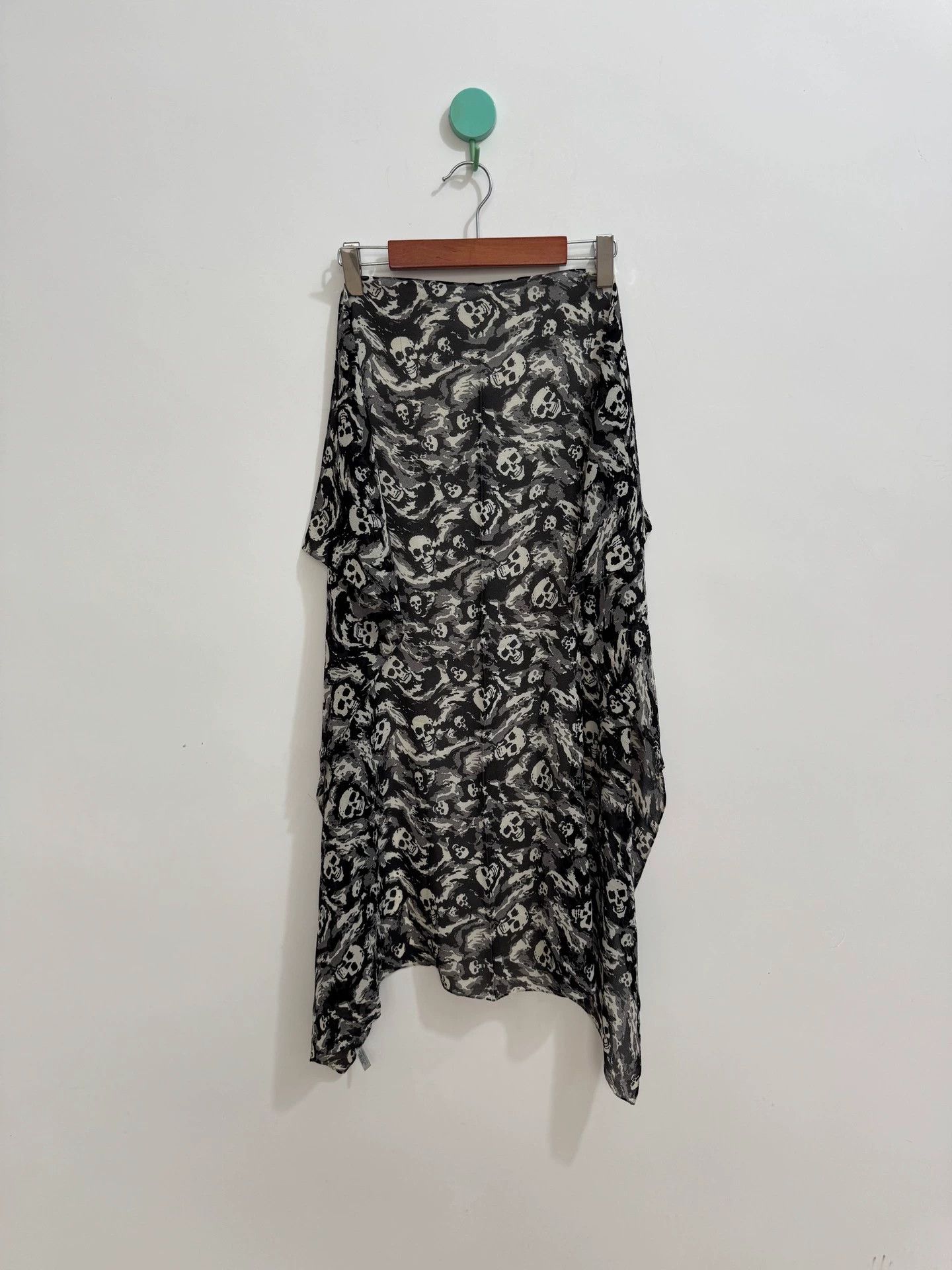 Takahiromiyashita The Soloist. NINE takahiro miyashita 85x85cm rare large scarf Size ONE SIZE - 1 Thumbnail