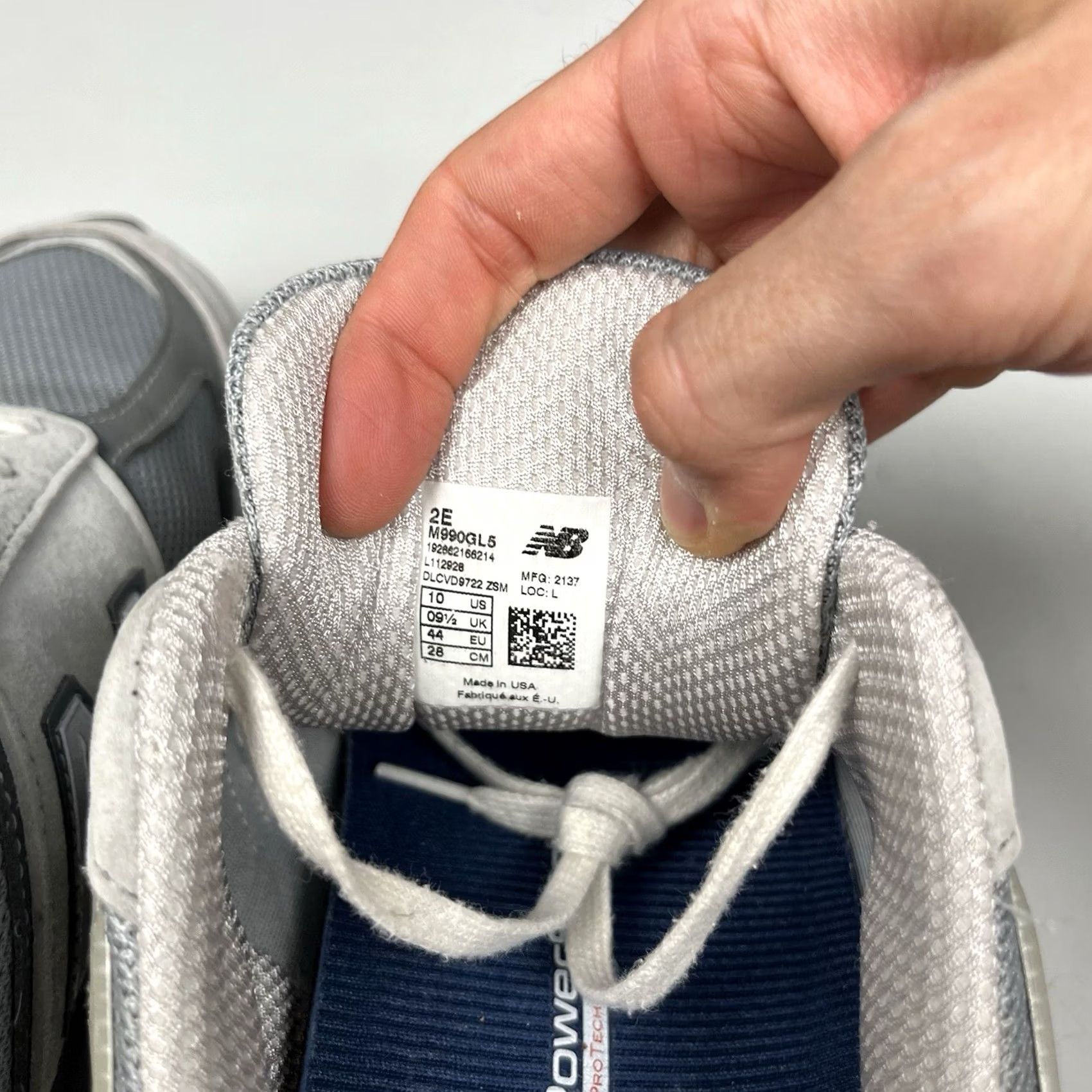New Balance New Balance 990v5 Mens 2E US 10 Gray Castlerock Low Wide M990GL5 Made in the USA Size US 10 / EU 43 - 3 Thumbnail