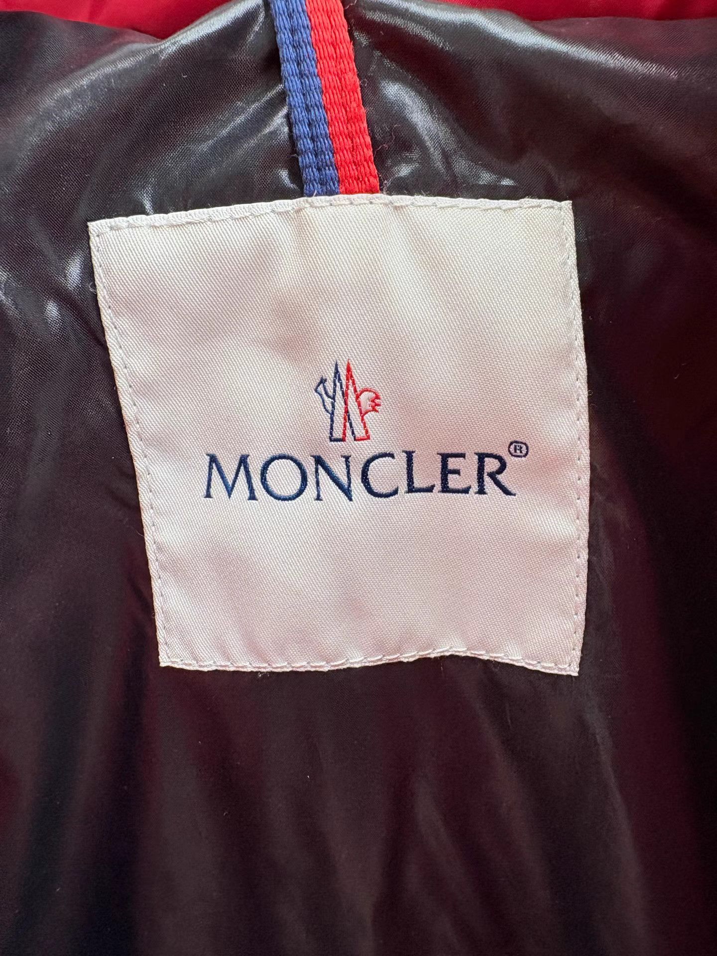 Moncler MONCLER Red Waist-Fitted Down Jacket Size US M / EU 48-50 / 2 - 4 Thumbnail