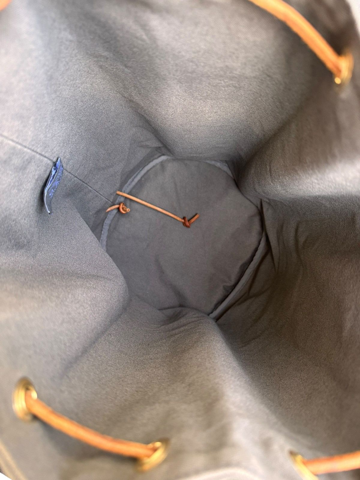 Hermes Vintage Hermes Drawstring Bucket Bag Backpacks Size ONE SIZE - 16 Thumbnail