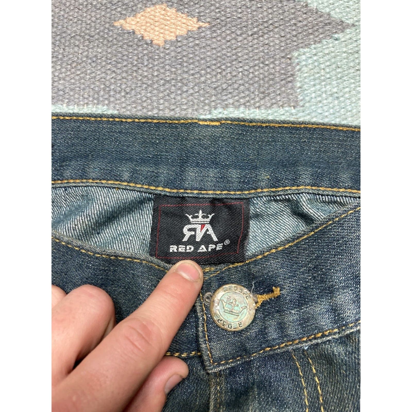 Vintage VINTAGE Red Ape Jeans Wide-Leg Hip Hop Embroidered 40x32 Men Jeans Baggy 90s Style Size US 40 / EU 56 - 7 Thumbnail
