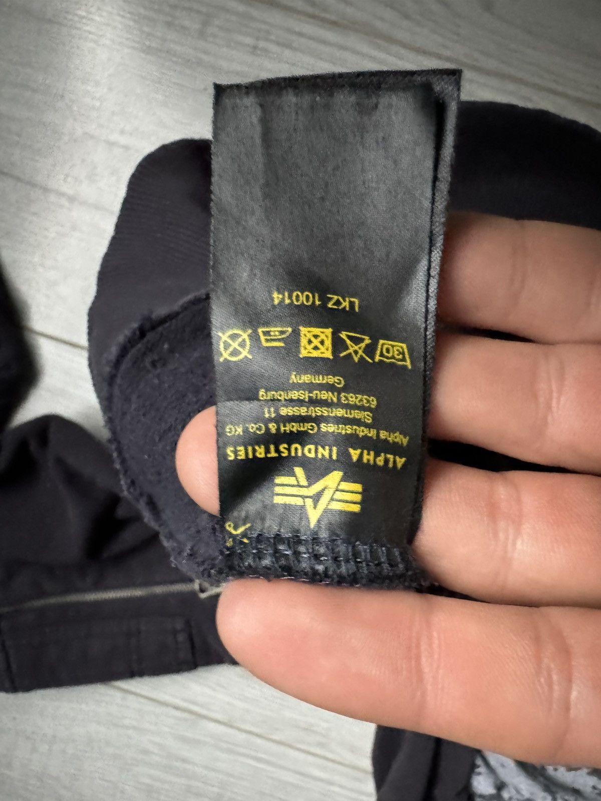 Alpha Industries × NASA Vintage Hoodie Alpha Industries X NASA hype Size US L / EU 52-54 / 3 - 5 Thumbnail
