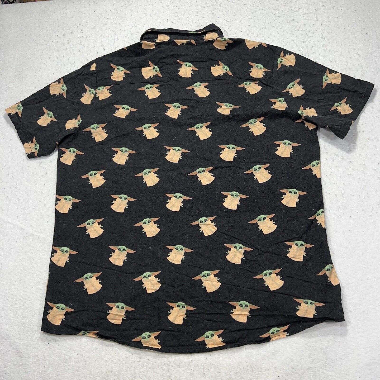 Star Wars Star Wars Celebration The Mandalorian Yoda Button Shirt Size US L / EU 52-54 / 3 - 9 Thumbnail