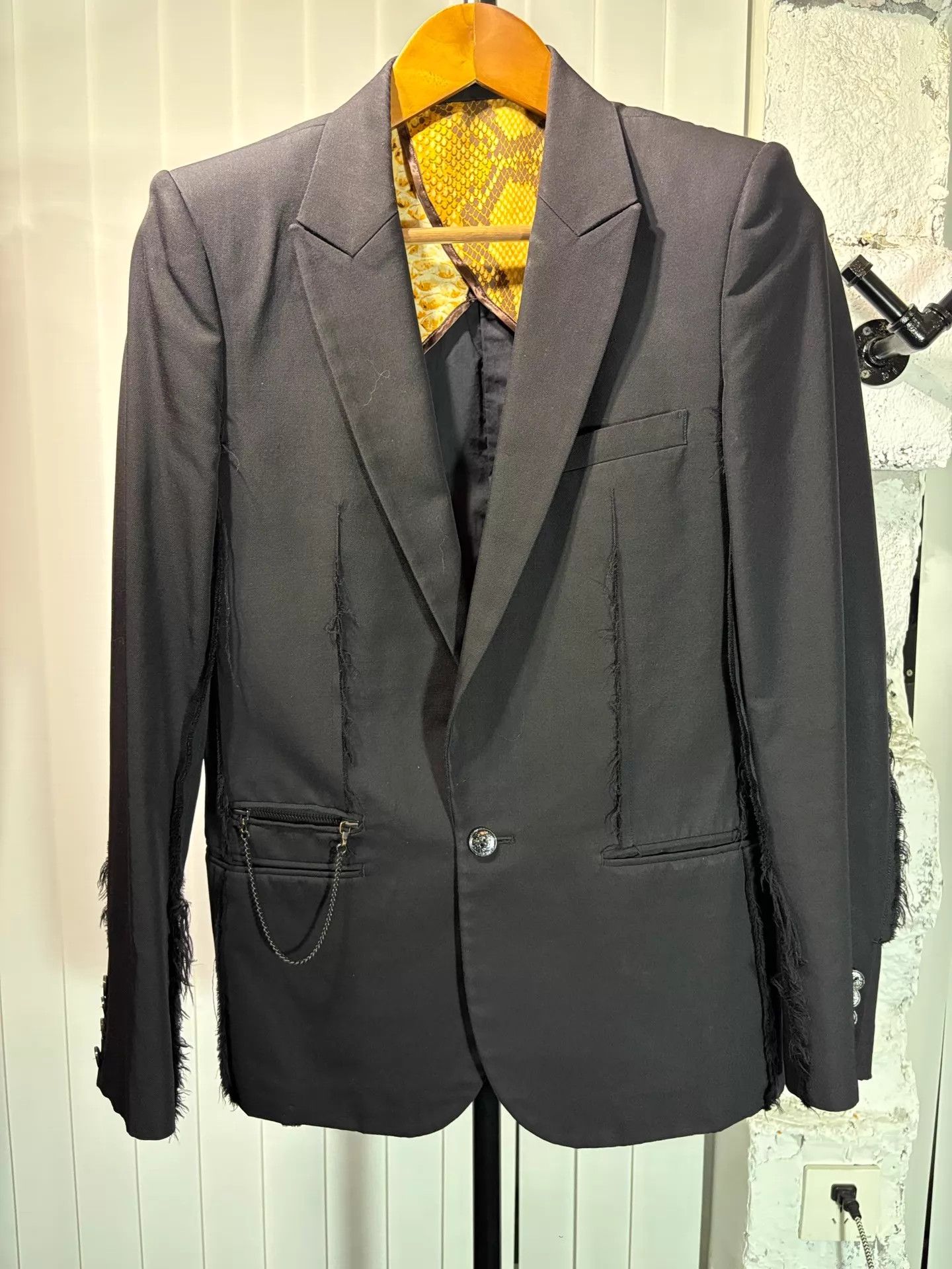 Number (N)ine Number (n)ine 06ss Wool Destroyed Shoulder Pads Blazer Size US M / EU 48-50 / 2 - 1 Thumbnail