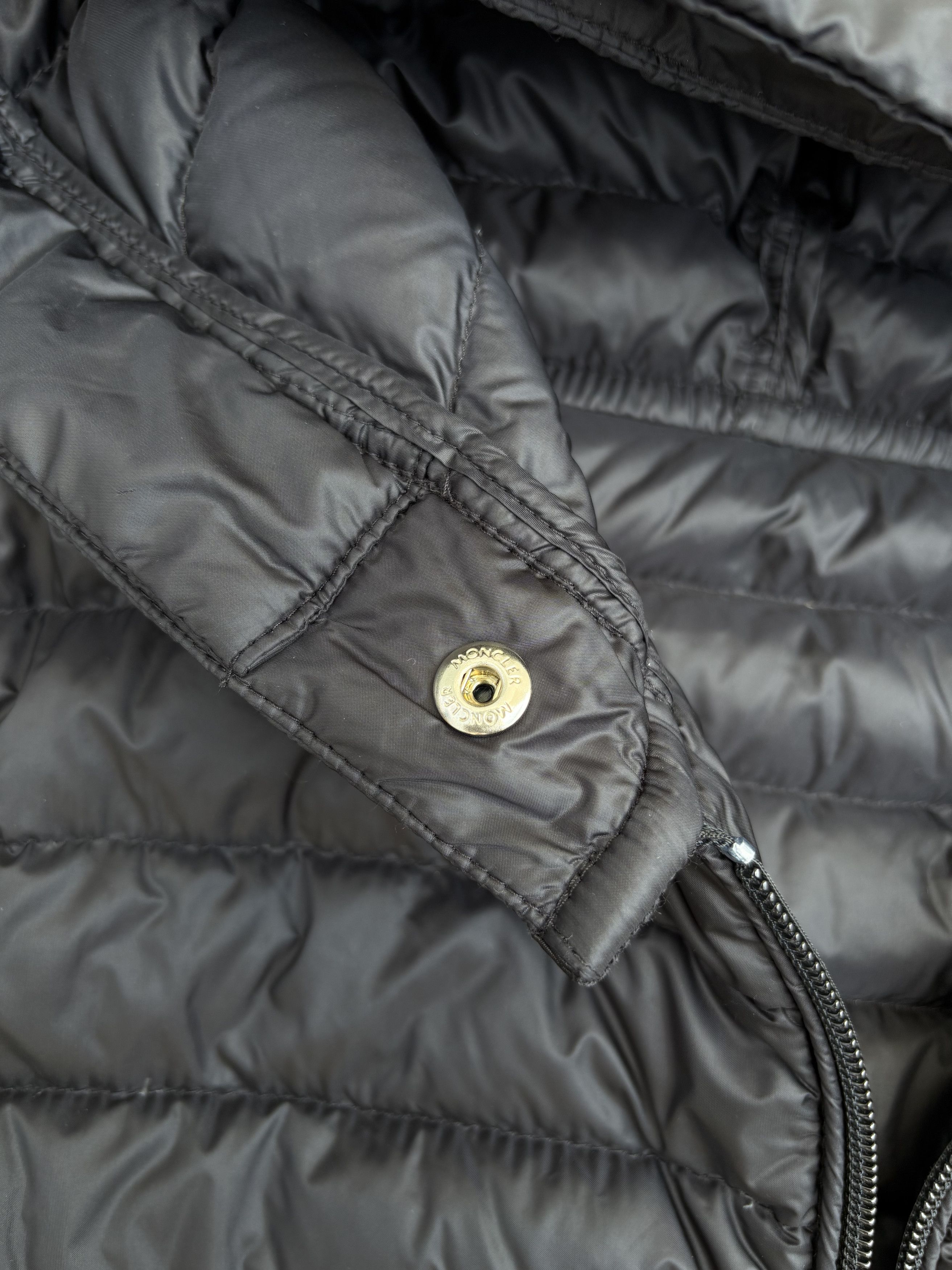 Moncler Moncler Barbelfur Down Coat Jacket quilted Size M / US 6-8 / IT 42-44 - 10 Thumbnail
