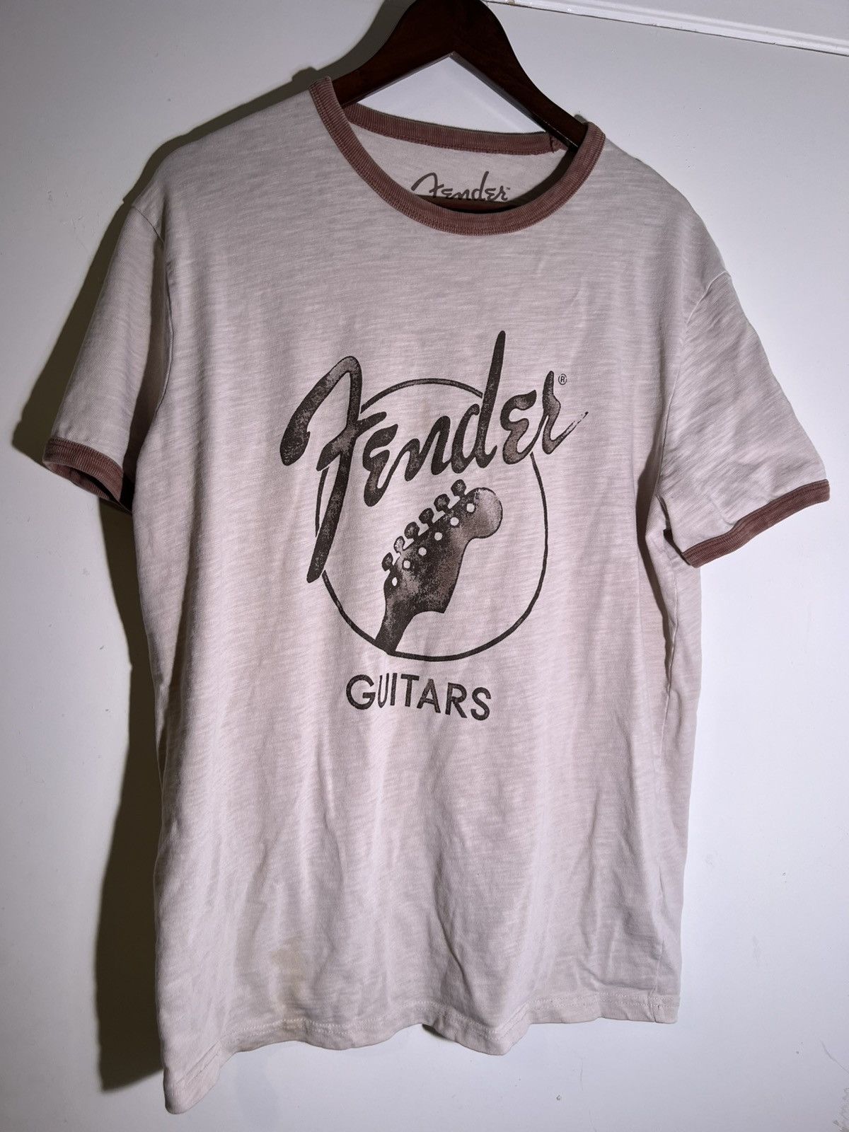 Vintage Y2K 2000's VTG Vintage Style Fender Guitars Lucky Brand Tee Size US L / EU 52-54 / 3 - 1 Thumbnail