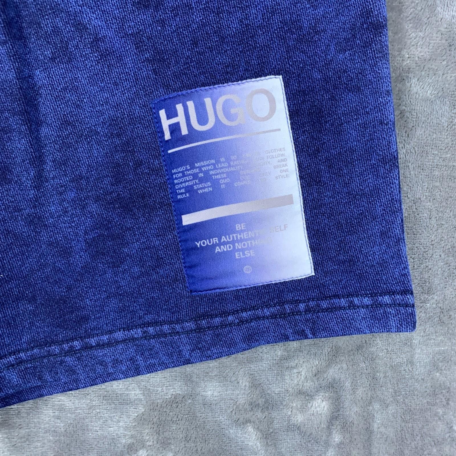 Hugo Boss RARE! MENS Hugo Boss Logo Indigo Dye Shorts Sz. Med (332) Size US 32 / EU 48 - 2 Thumbnail