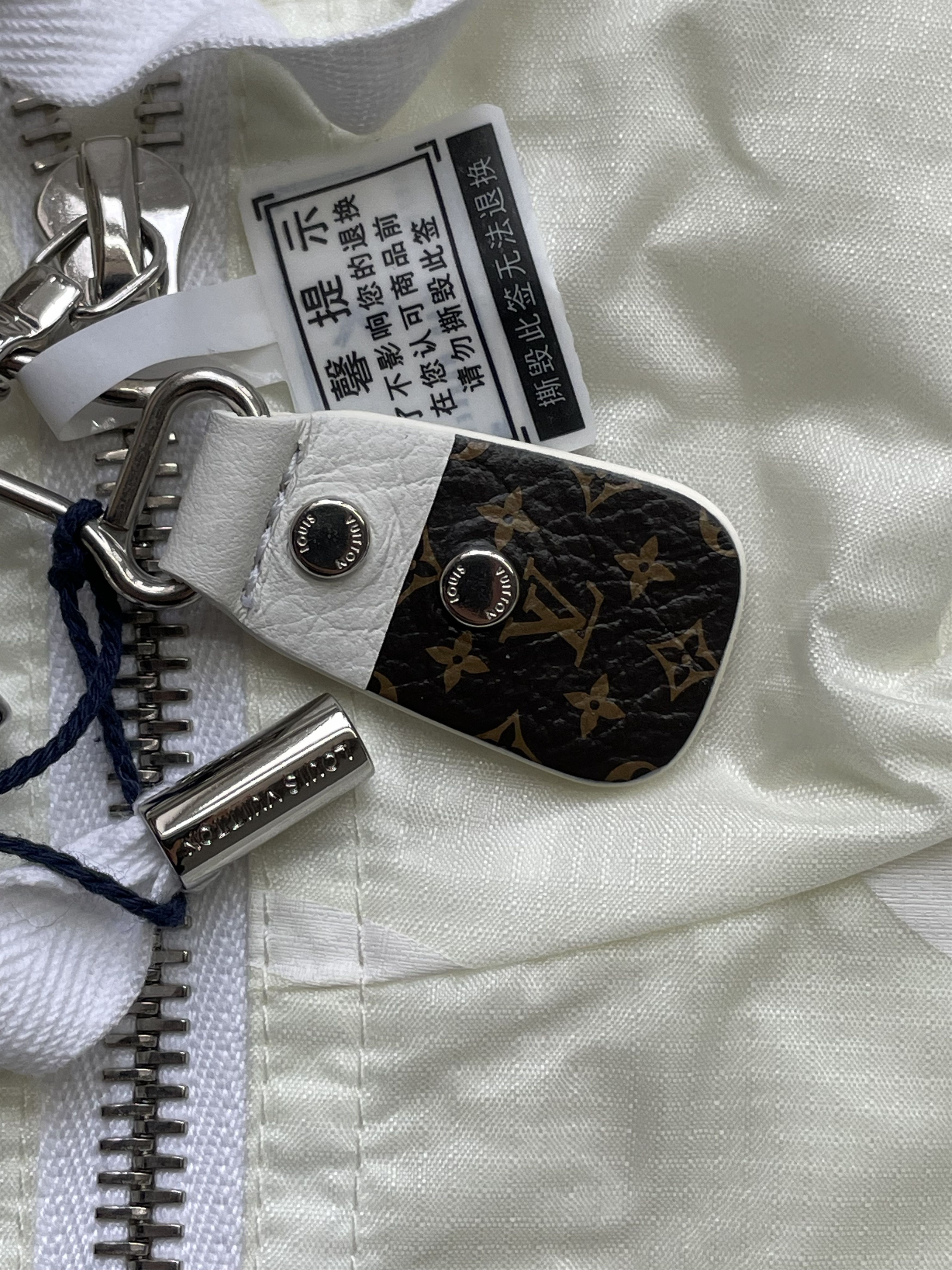 Louis Vuitton Louis Vuitton Full Logo Zippered Assault Jacket Size US S / EU 44-46 / 1 - 5 Thumbnail