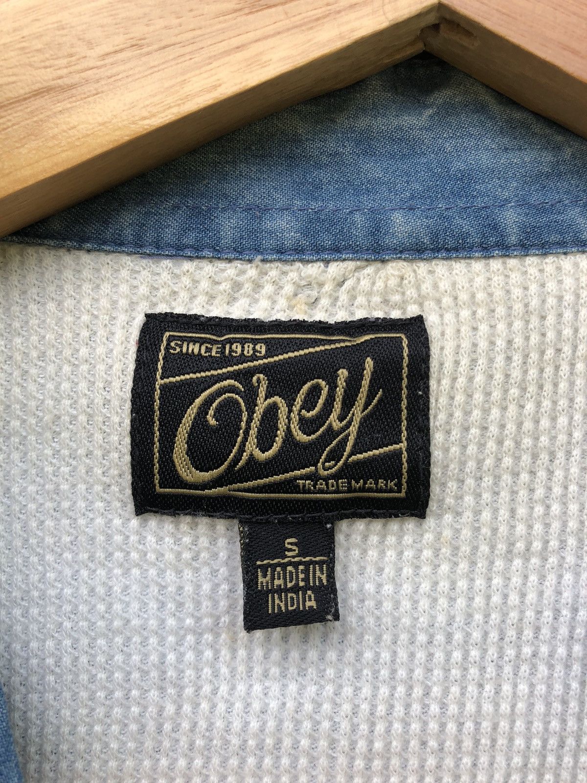 Obey Vintage Obey Thermal Buttons Jean Shirts Size US L / EU 52-54 / 3 - 17 Thumbnail
