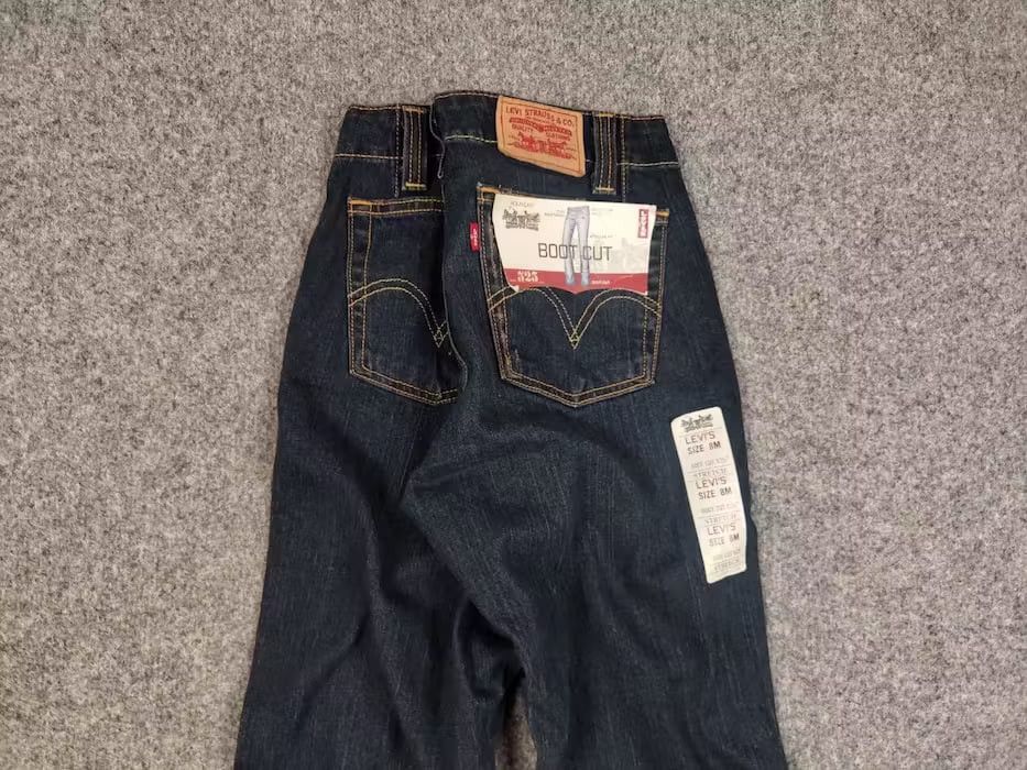 Levi's Vintage 90s New Levis 525 Bootcut Flared Denim Women's Jeans Size 30" / US 8 / IT 44 - 3 Thumbnail