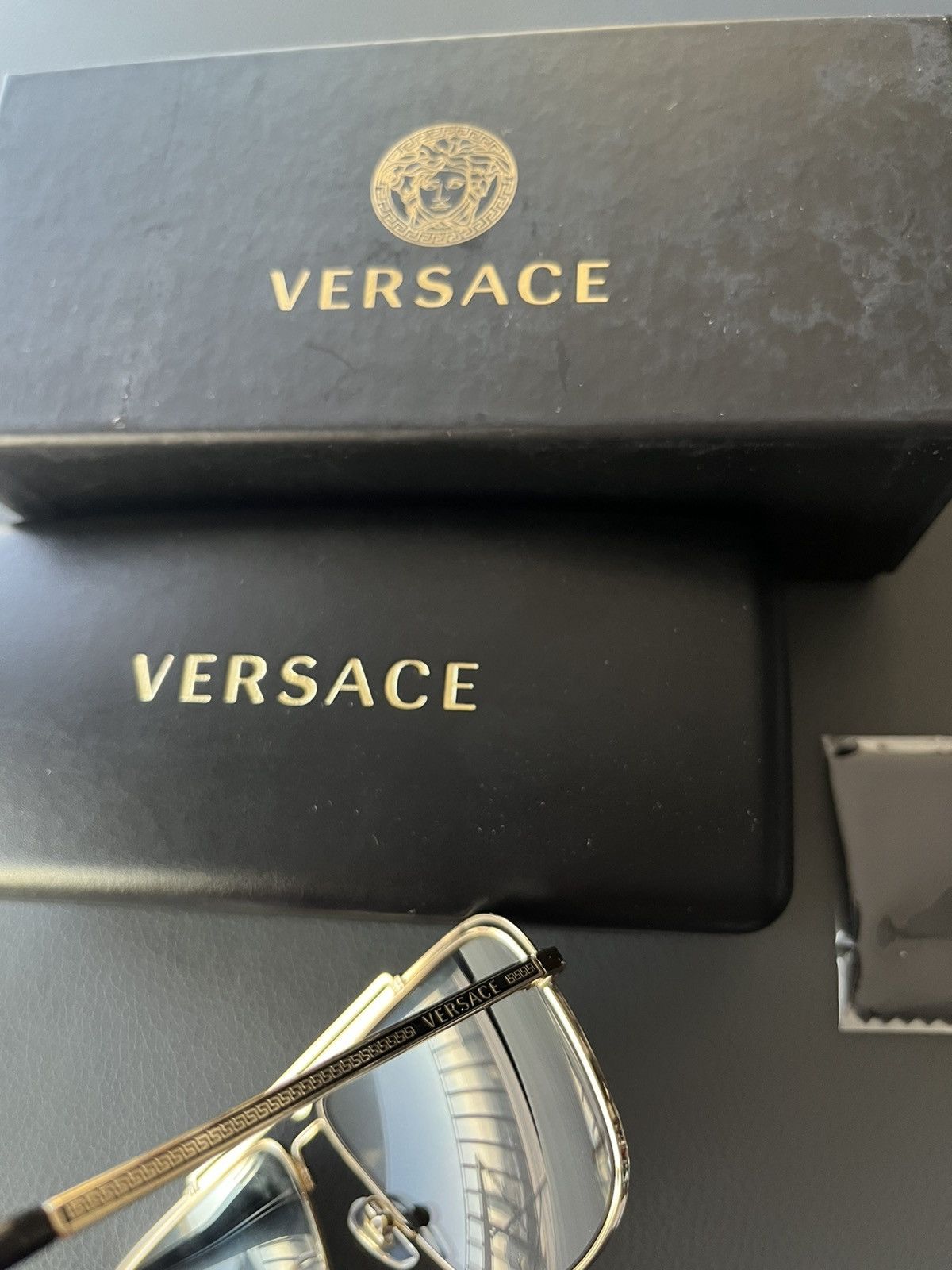 Versace Super Runway Rare Brand New Reflective Logo Sunglasses Size ONE SIZE - 7 Thumbnail