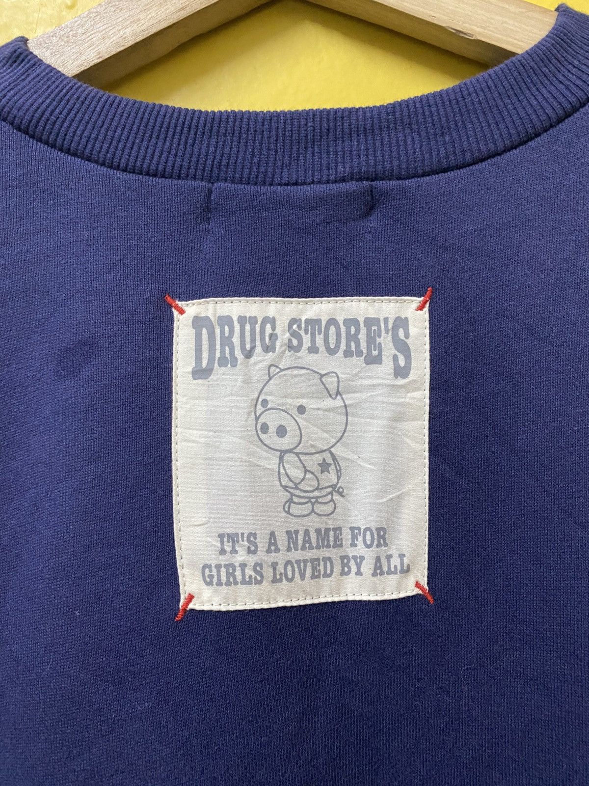 The Unbranded Brand Drug Store's Sweatshirt Crewneck Size US XL / EU 56 / 4 - 5 Thumbnail