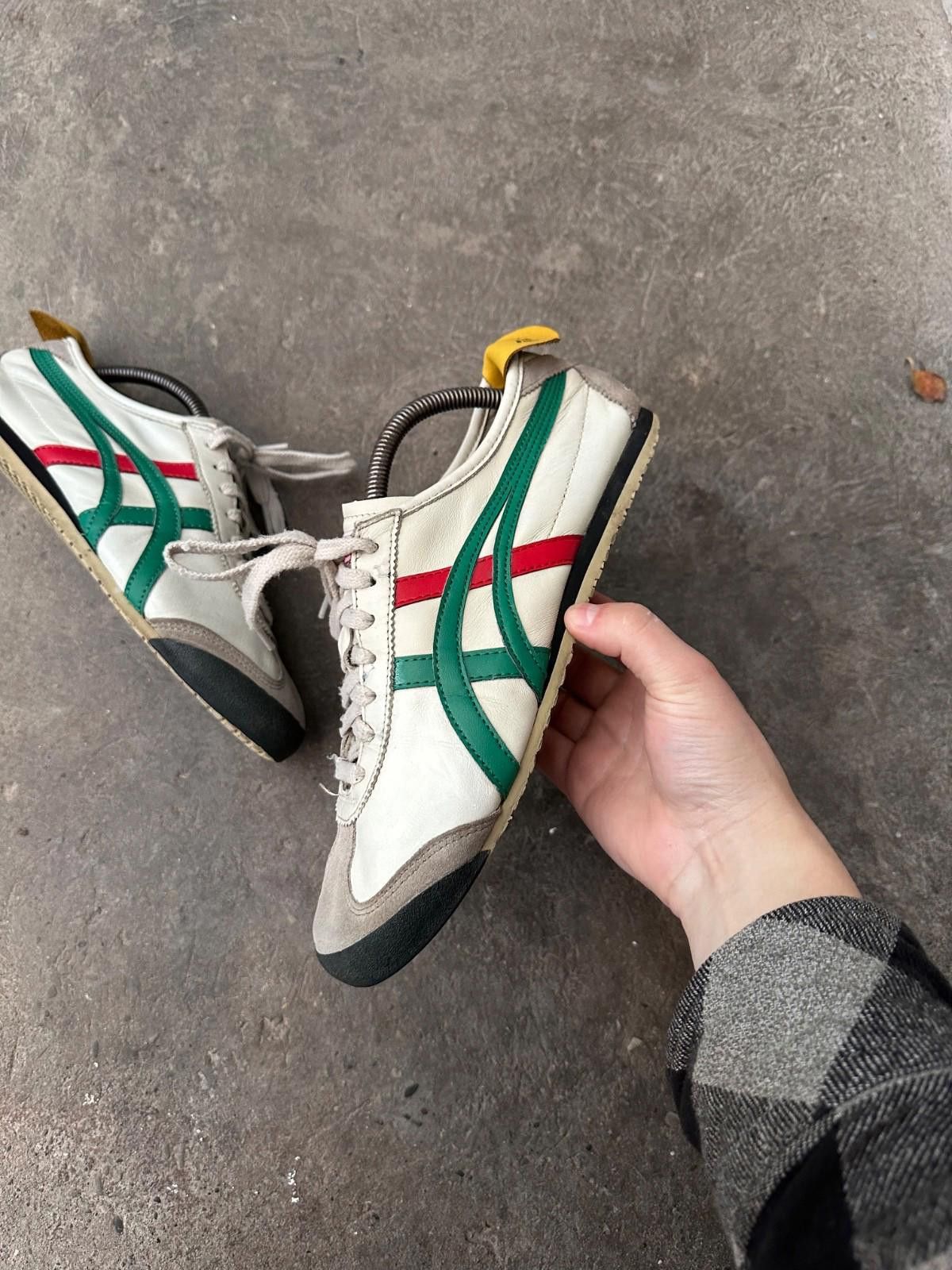 Asics Asics Onitsuka Tiger Mexico 66 US7 Euro 40.5 Size US 7 / EU 40 - 2 Thumbnail