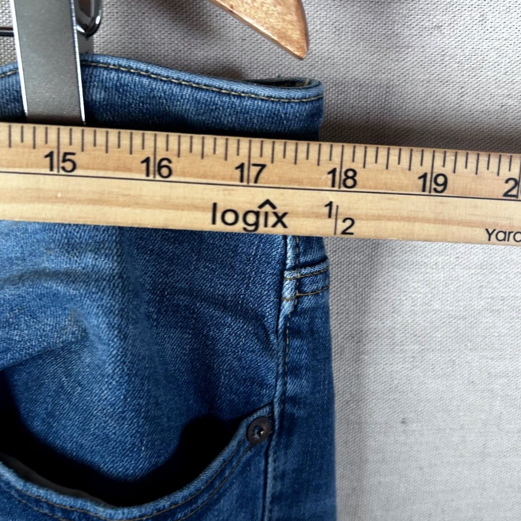 American Eagle Outfitters American Eagle Ne(x)t Level Flex Jeans 36x32 Blue Medium Wash Denim Mens Straight 5-Pocket Zip Button Regular Rise Mid Comfort Stretch Size US 36 / EU 52 - 4 Thumbnail