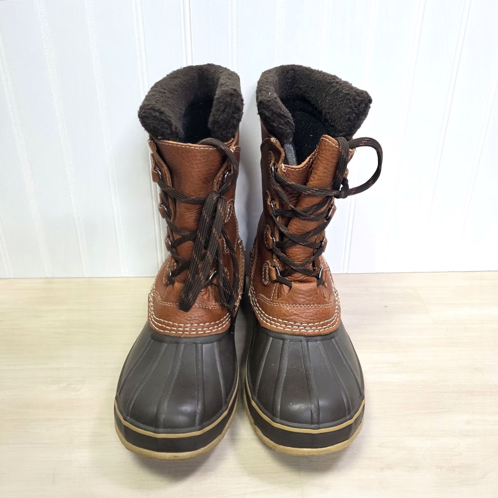 Vintage L.L. Bean Original Tumbled Leather Removable Felt Liner Tall Duck Boots Womens 9 Brown Leather Water Resistant Insulated Lined Lace Up Boots Womens 9 Size US 9 / IT 39 - 4 Thumbnail
