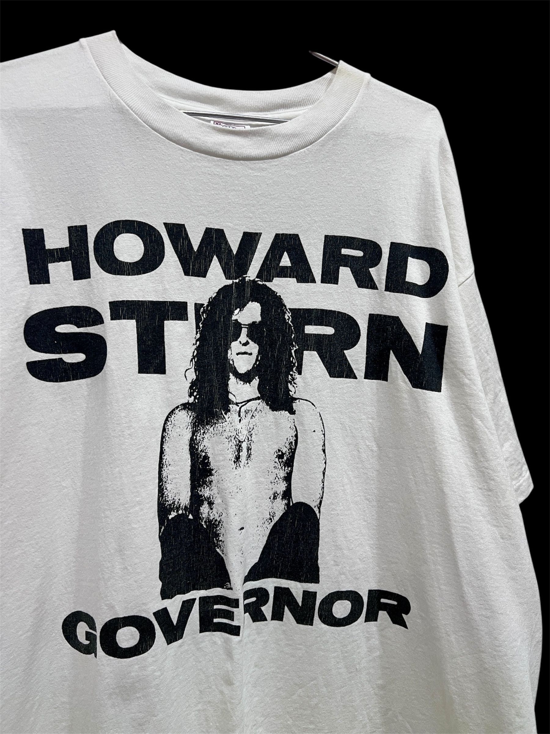Vintage Vintage 90s Howard Stern Tee XL Comedian Humor Graphic Size US XL / EU 56 / 4 - 1 Thumbnail