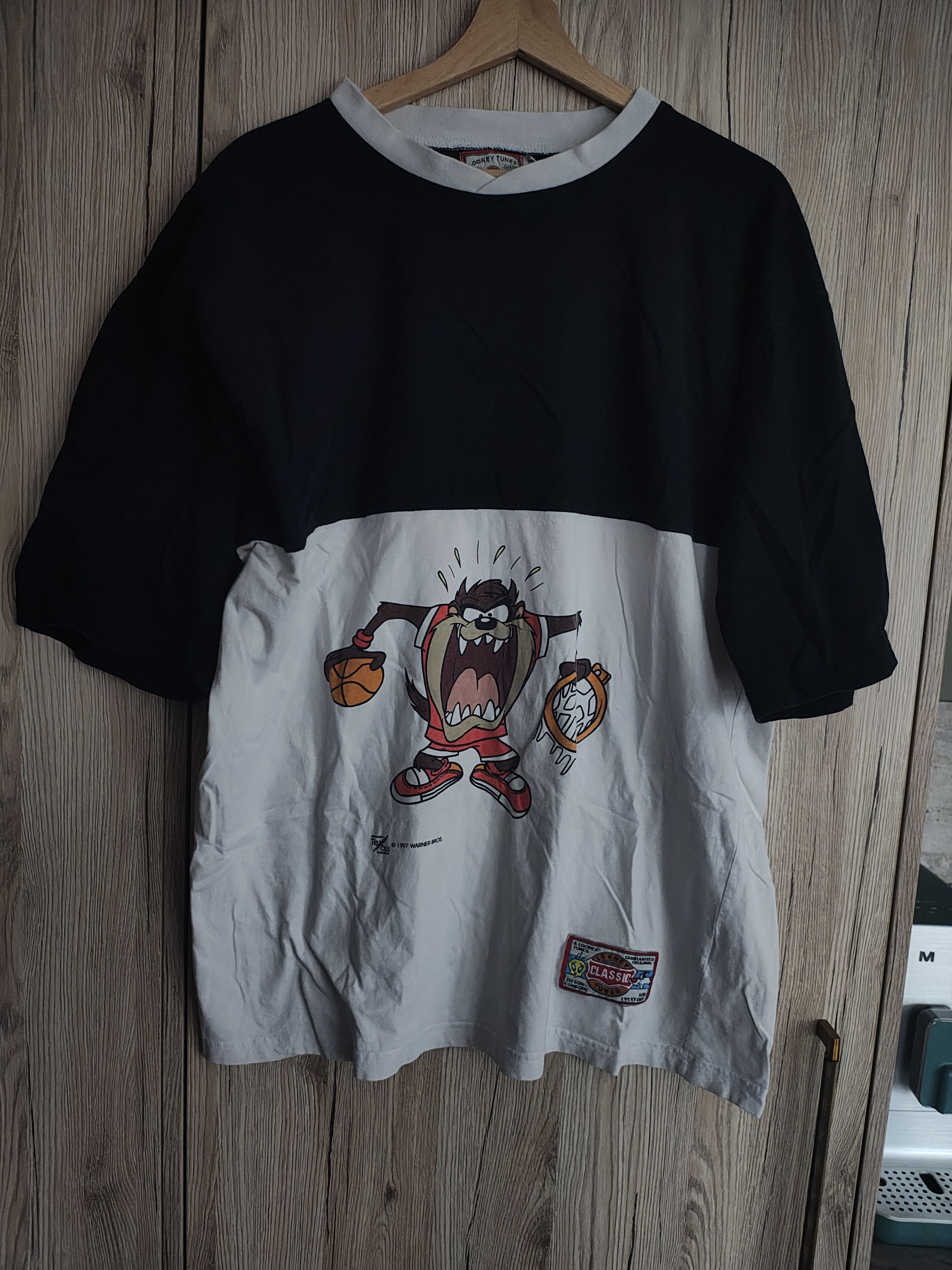 Cartoon Network × Vintage × Warner Bros 1997 Looney Tunes Official Merch Tee Tasmanian Devil Size US XL / EU 56 / 4 - 7 Thumbnail