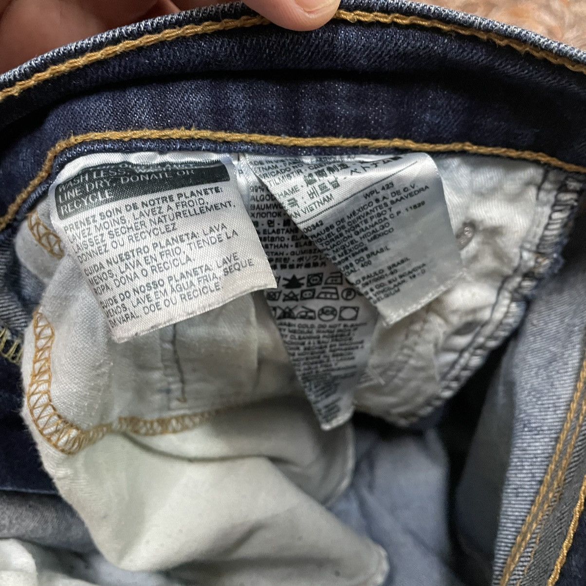 Levi's Vintage Clothing 🔥Vintage Levis 514 Stoned Washed Distress Denim Jeans Size US 32 / EU 48 - 14 Thumbnail