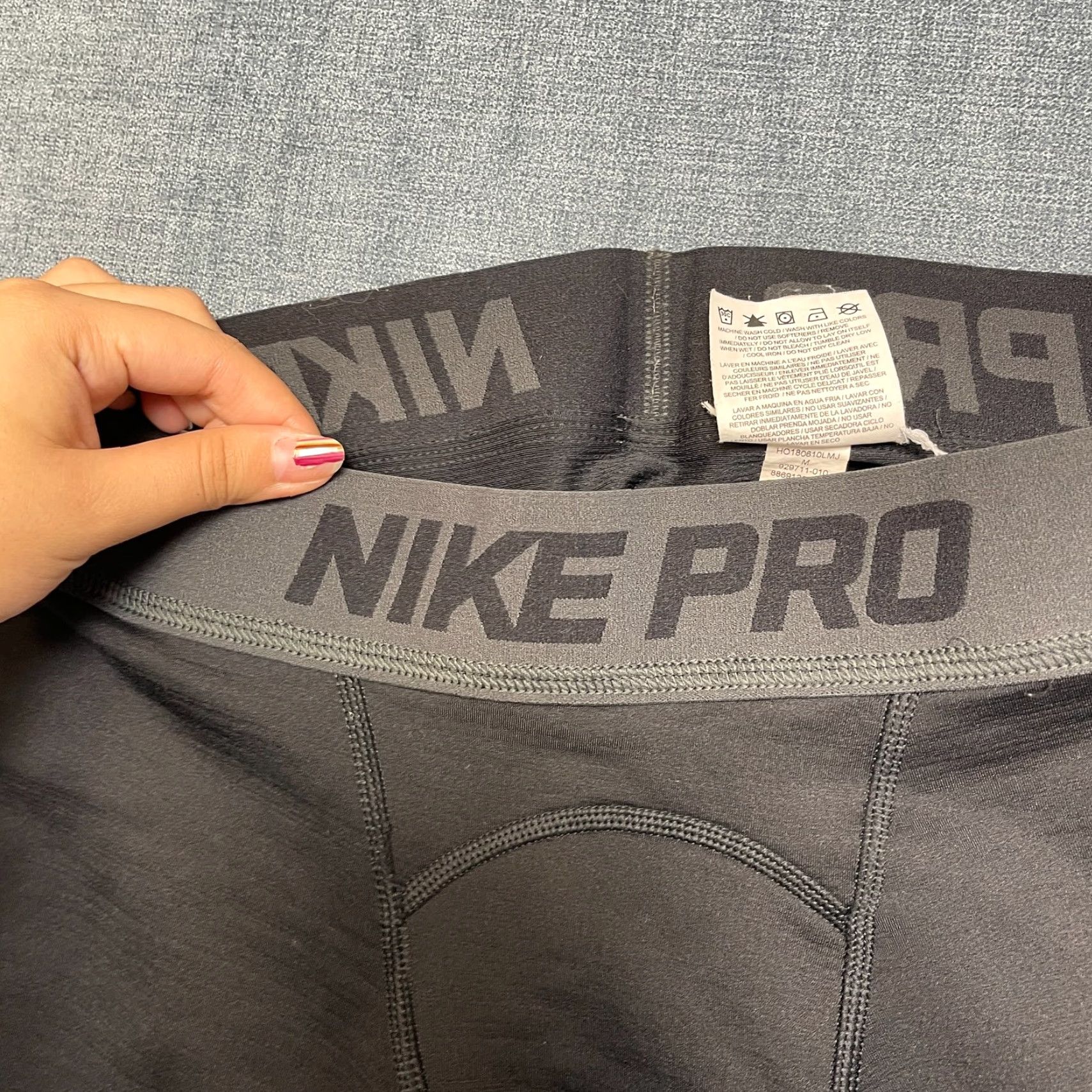 Nike Nike Pro Dri-Fit Tight Leggings Womens Medium Black Swoosh Logo Yoga Size 32" / US 10 / IT 46 - 6 Thumbnail