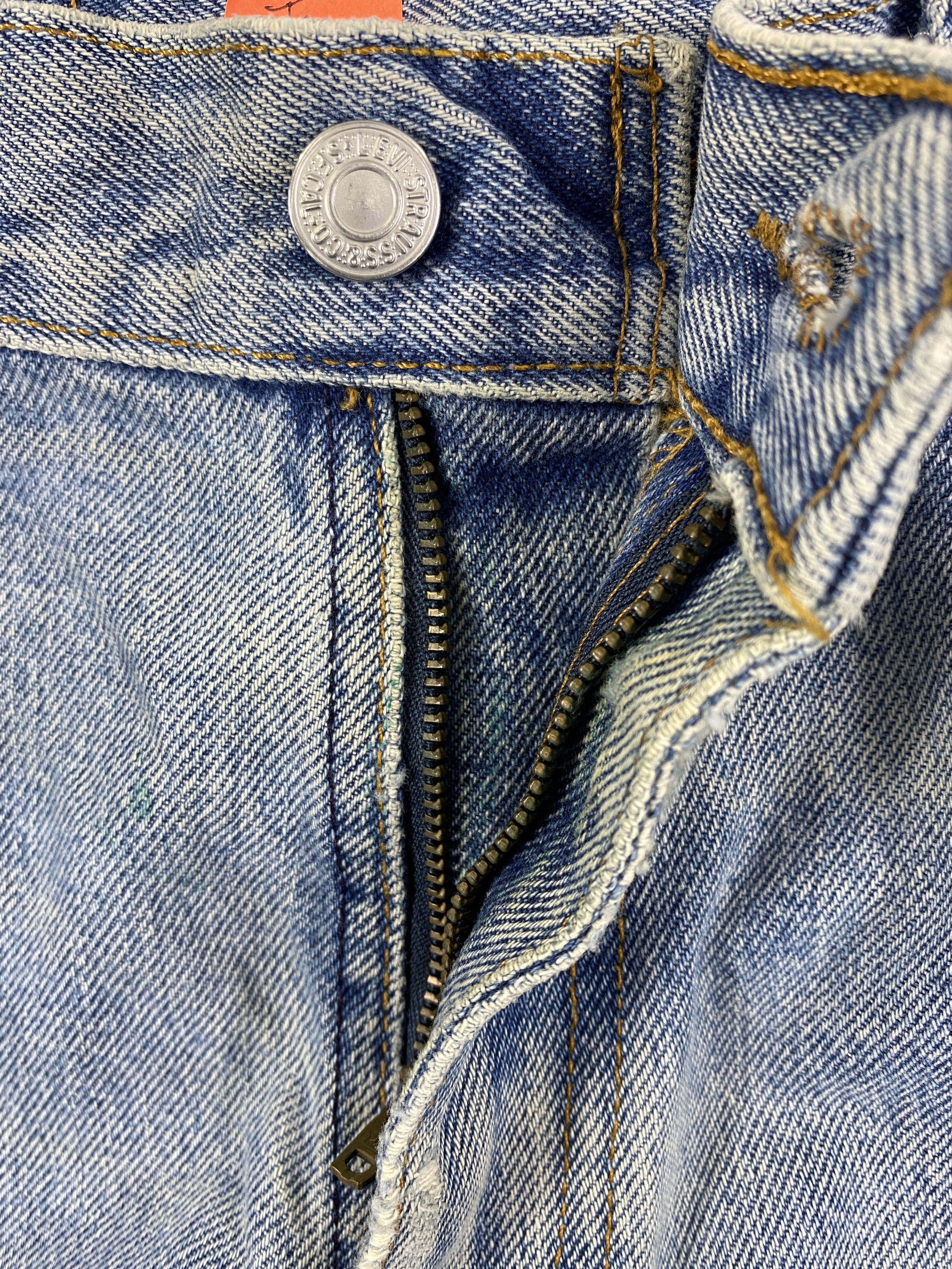 Levi's Distressed Blue Vintage Levi's 560 33x32 Denim -JN1993 Size US 33 - 6 Thumbnail
