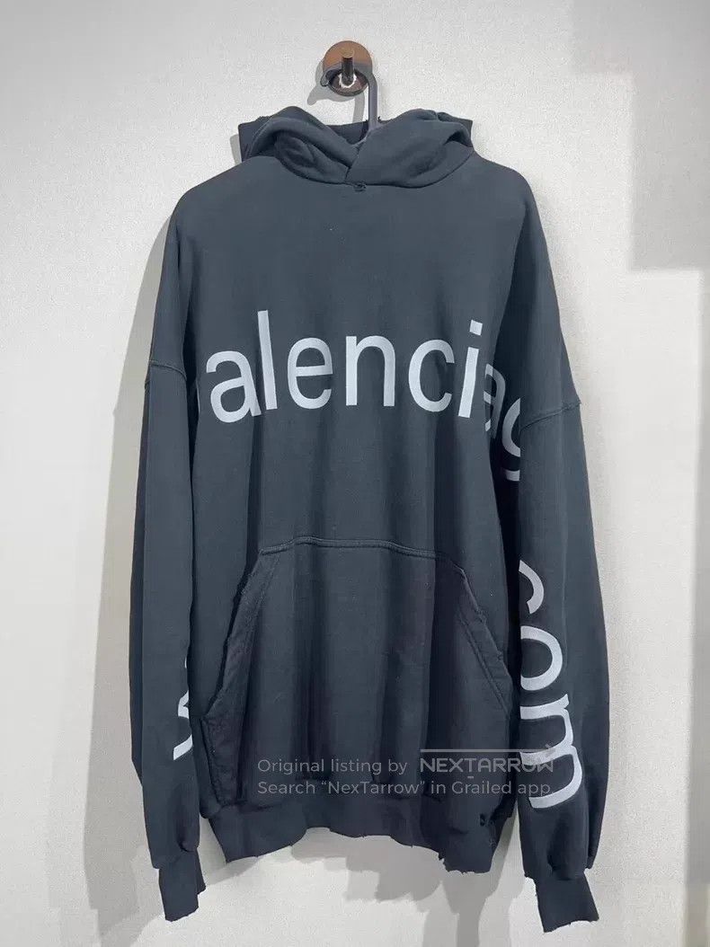 Balenciaga Balenciaga Decayed Website Embroidered Distressed Hoodie Size US S / EU 44-46 / 1 - 1 Thumbnail