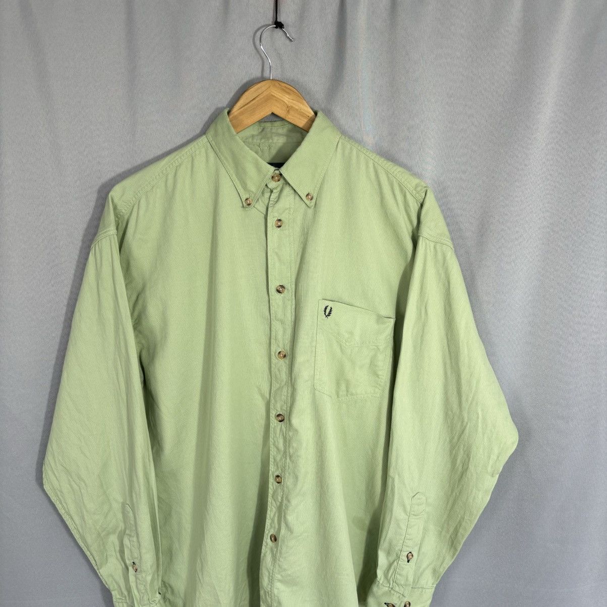 Fred Perry Fred Perry shirt button up medium green Portugal classic Size US M / EU 48-50 / 2 - 2 Thumbnail