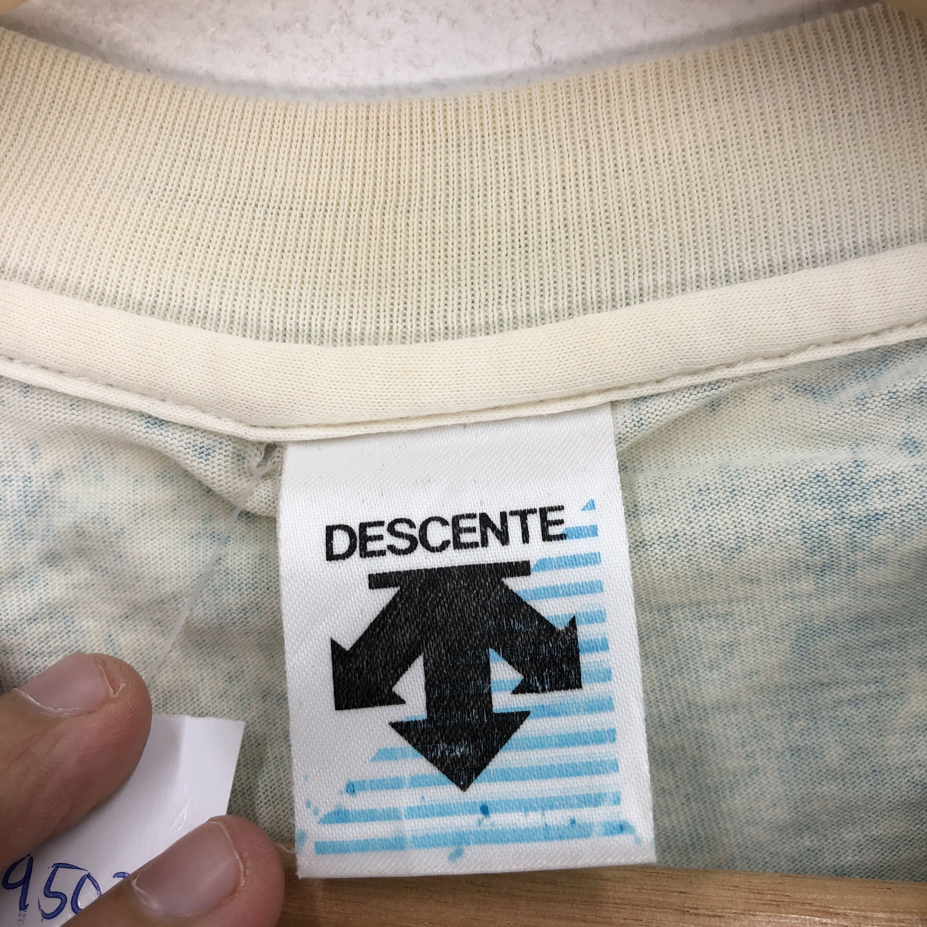 Descente Vintage 90s Descente T Shirt Best Spirit Japanese Tees Size US M / EU 48-50 / 2 - 6 Thumbnail