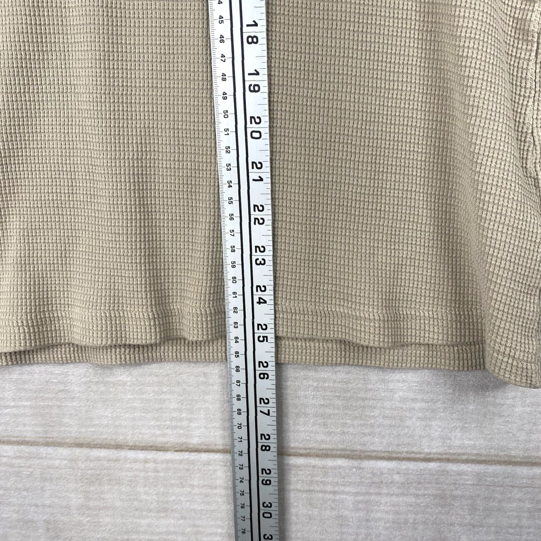 H&M H&M Mens Shirt L Slim Tan Crew Neck Thermal Waffle Knit Long Sleeve Knit Basic Classic 60s 70s 80s 90s College Preppy School Essentials Mens Size US L / EU 52-54 / 3 - 4 Thumbnail
