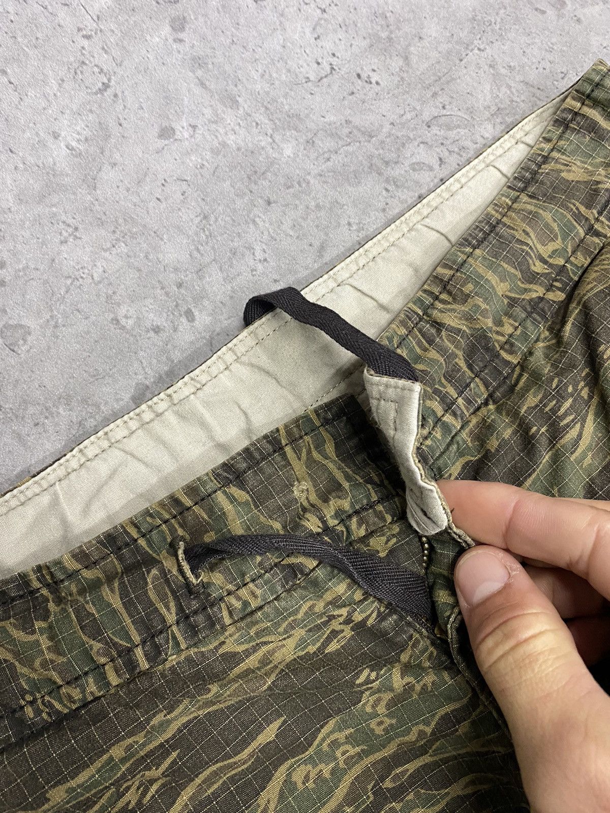 Carhartt Wip Carhartt W.I.P Black Ripstop Marshall Jogger Sz. Medium WIP Size US 33 - 5 Thumbnail