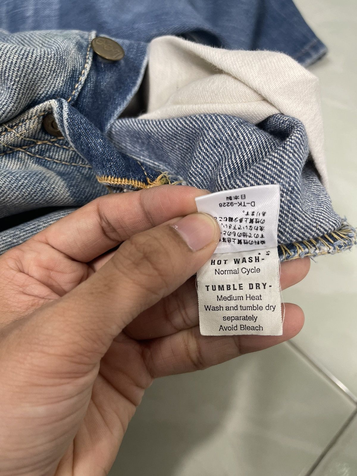 Japanese Brand × Lee × Vintage Vintage Union Made Lee Ripped Denim Jeans Button Fly Size US 30 / EU 46 - 18 Thumbnail