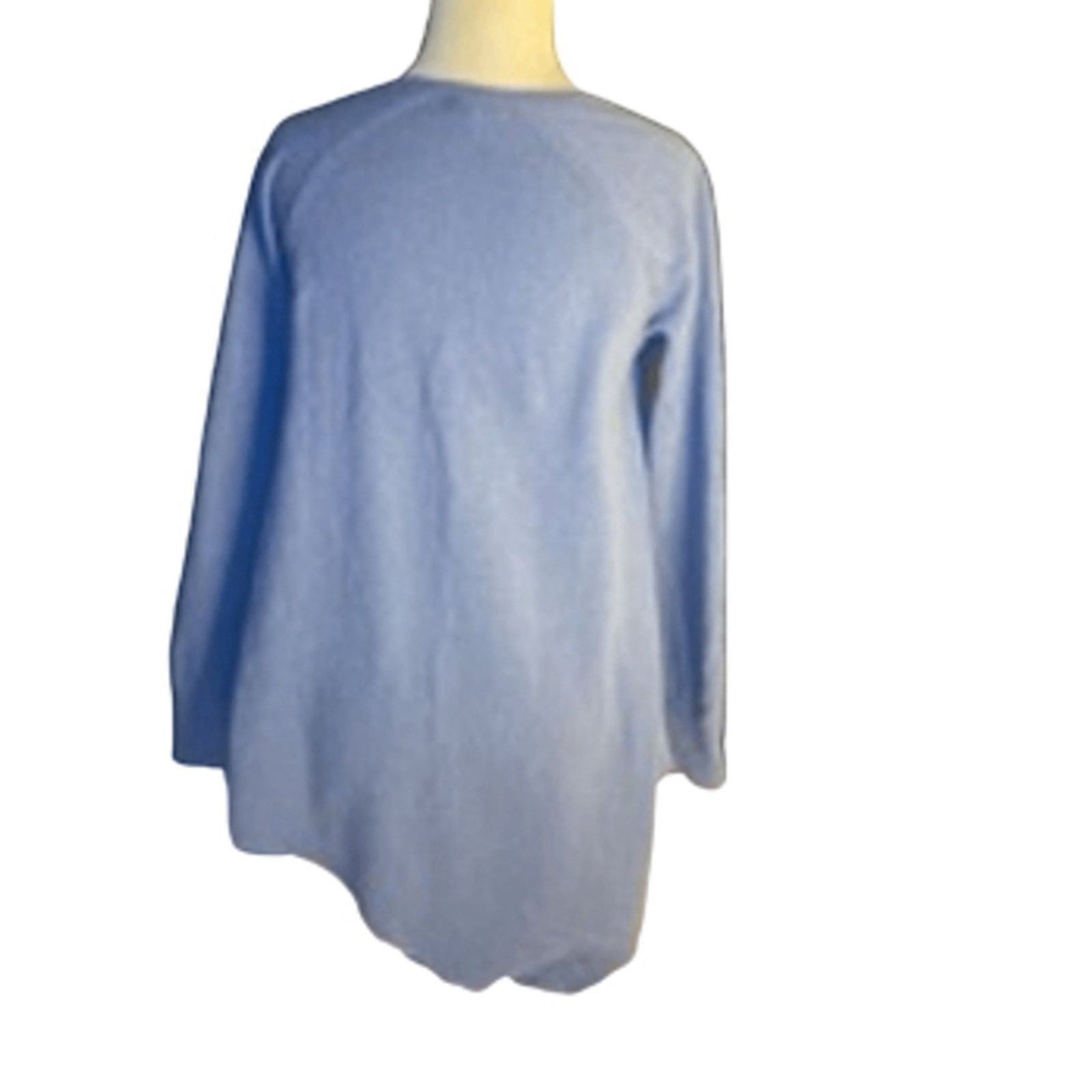 Soft Luxe Minimalist Cozy Cashmere Blue V-Neck Sweater Joie