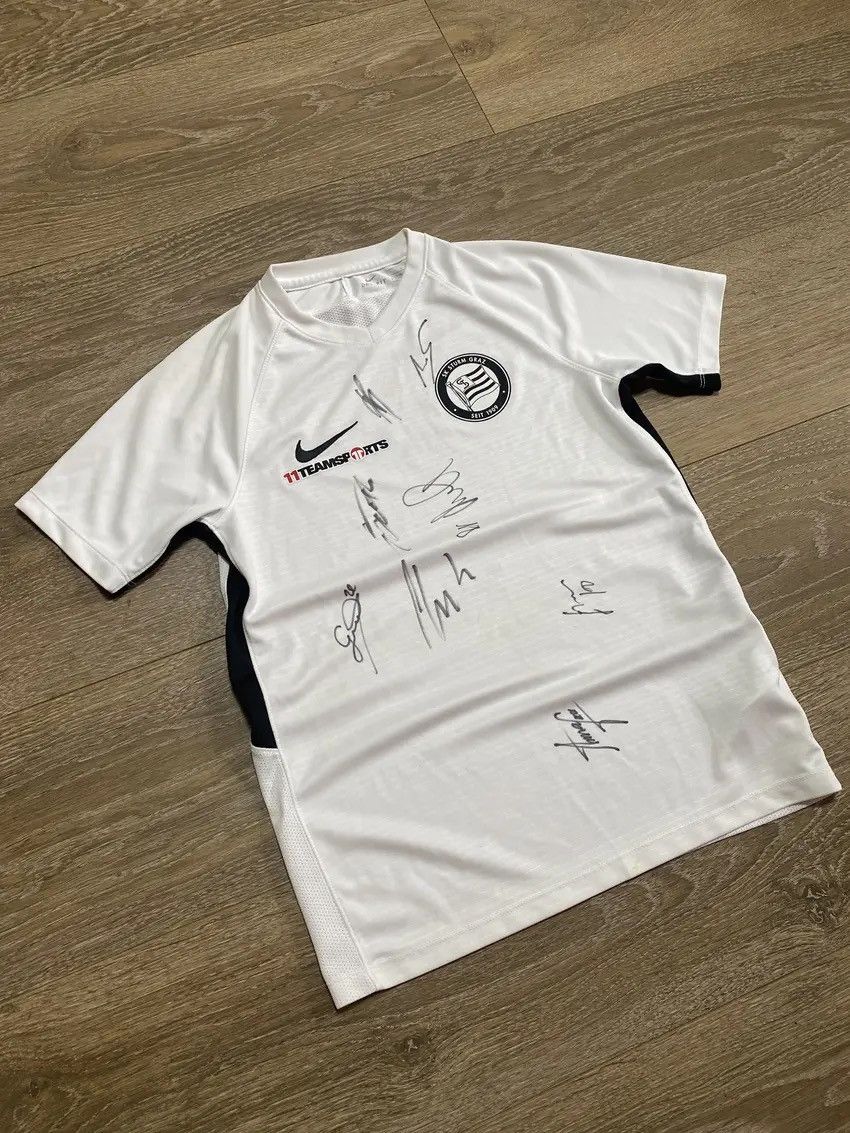 Nike × Vintage VTG SK Sturm Graz Training Football Jersey AUTOGRAPH kids L Size US L / EU 52-54 / 3 - 2 Thumbnail