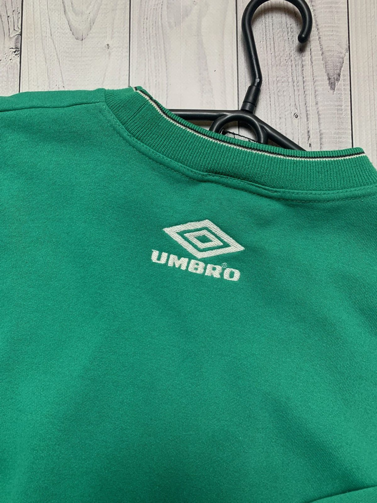 Umbro × Vintage Vintage Umbro Sweatshirt green rare big logo Celtic size XL Size US XL / EU 56 / 4 - 6 Thumbnail