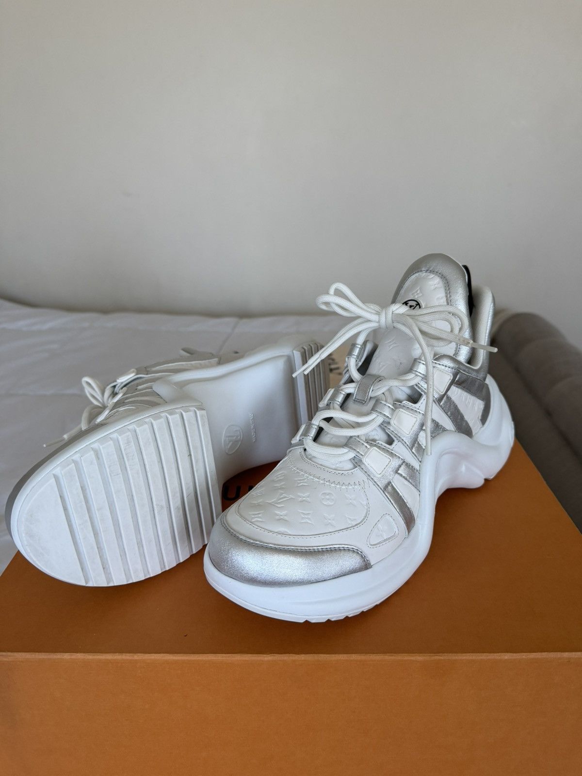 Louis Vuitton Louis Vuittion Archlight Sneakers Size US 12 / IT 42 - 7 Thumbnail