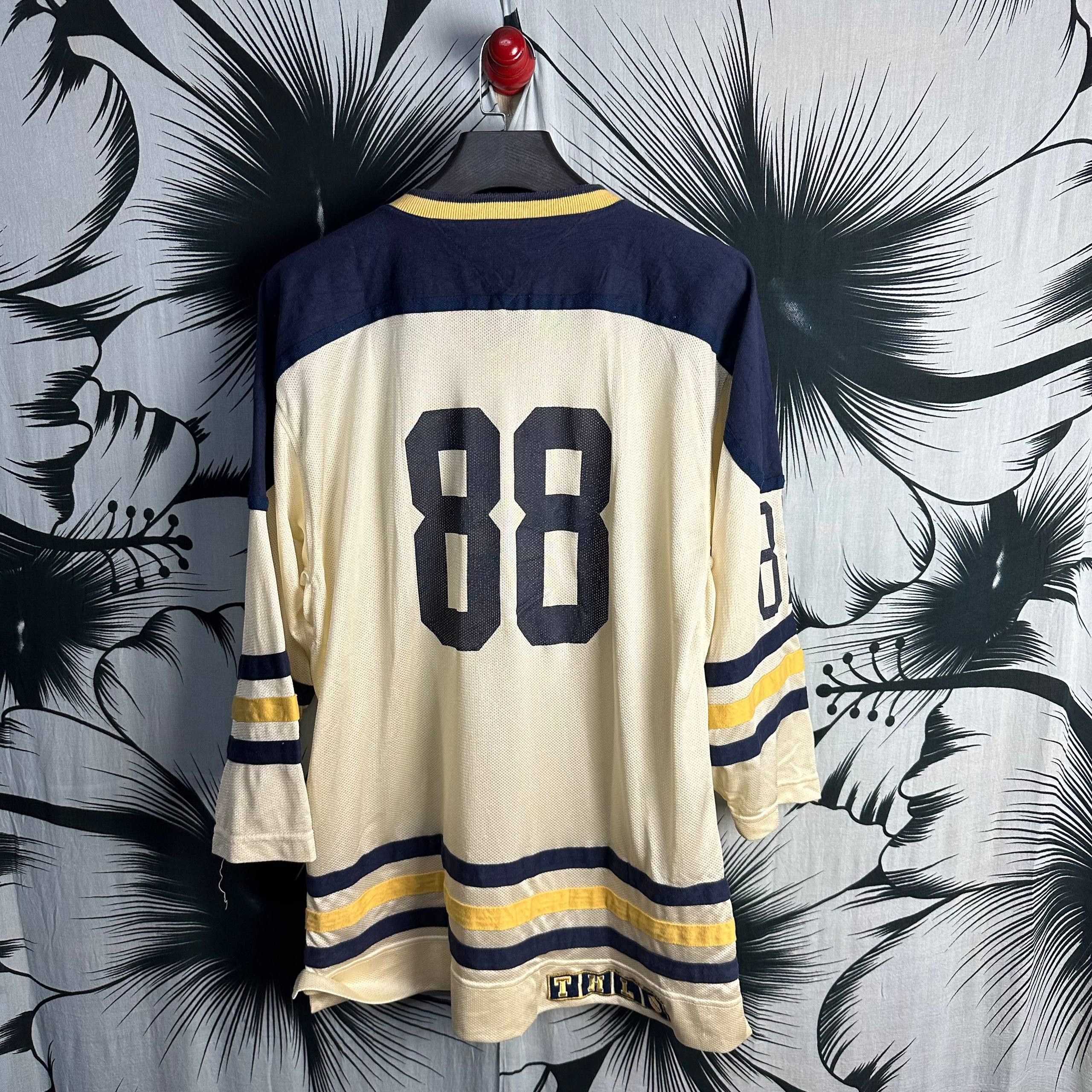 Tommy Hilfiger OG Vintage 90s Tommy Hilfiger Hockey Pullover Jersey Size US L / EU 52-54 / 3 - 2 Thumbnail