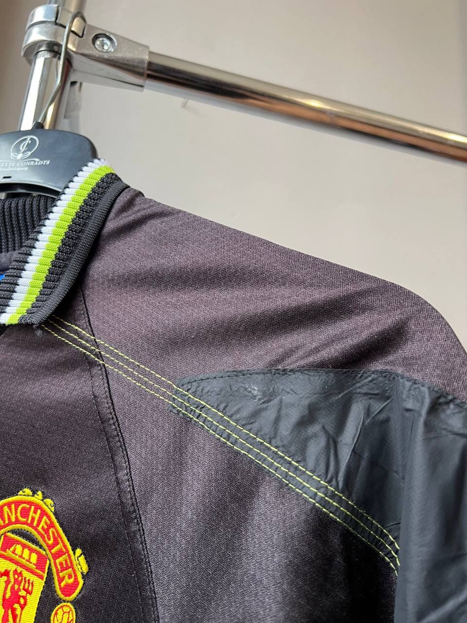 Umbro 1998/99 MANCHESTER UNITED THIRD SOCCER JERSEY FOOTBALL SHIRT Size US M / EU 48-50 / 2 - 10 Thumbnail