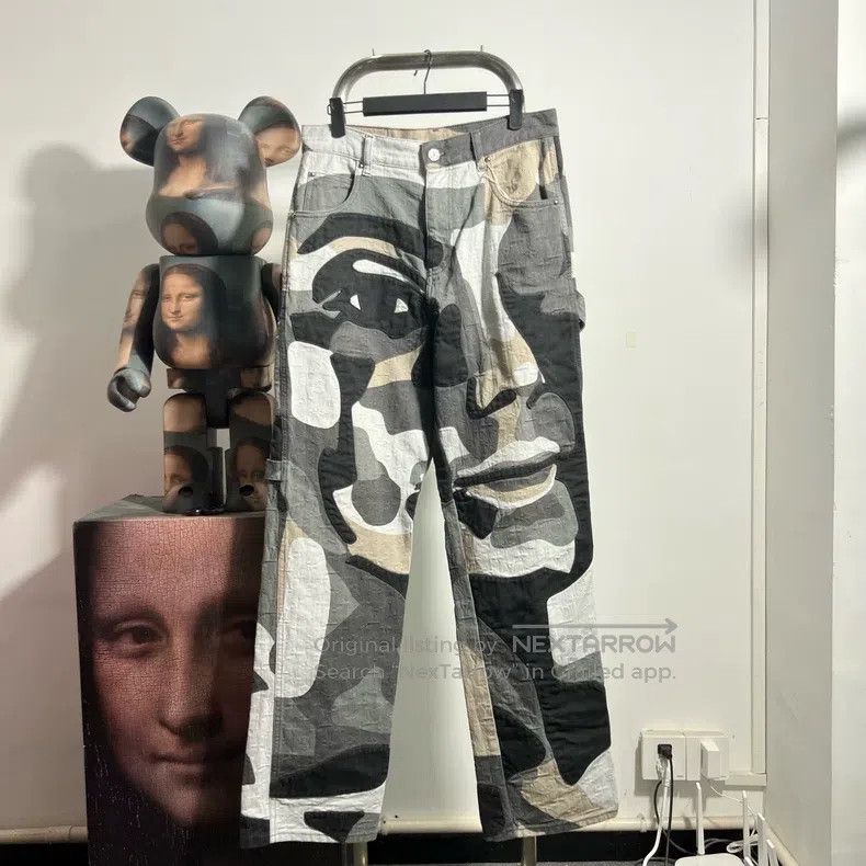 Louis Vuitton Louis Vuitton Portrait full print jeans Size US 28 / EU 44 - 1 Thumbnail