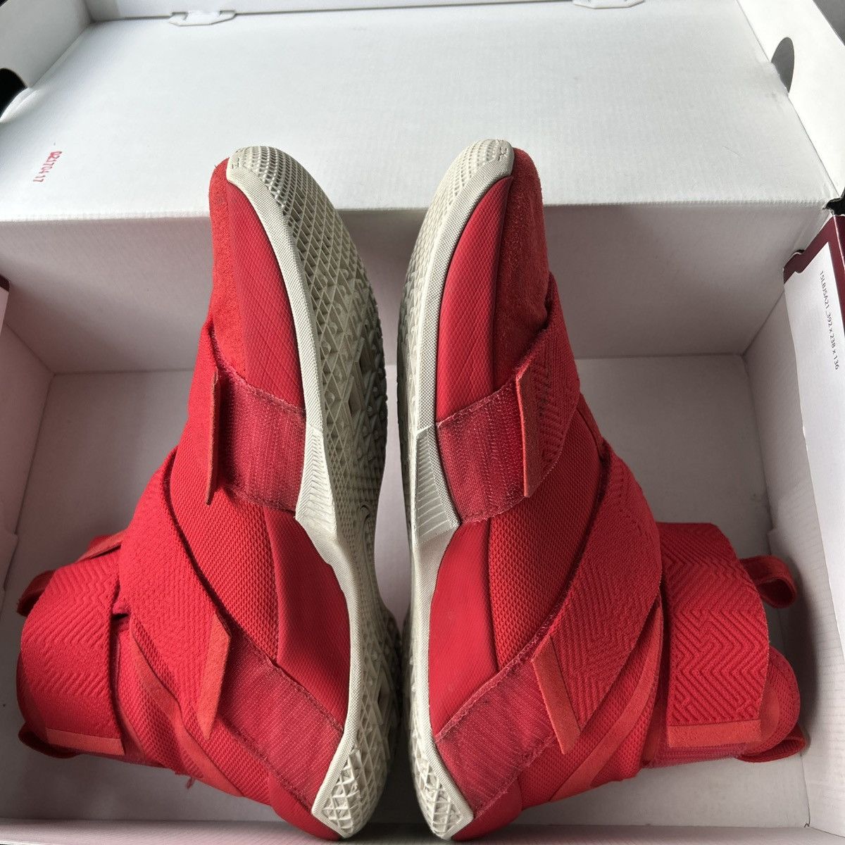 Nike Lebron Soldier 10 Luxe Red Size US 8.5 / EU 41-42 - 3 Thumbnail