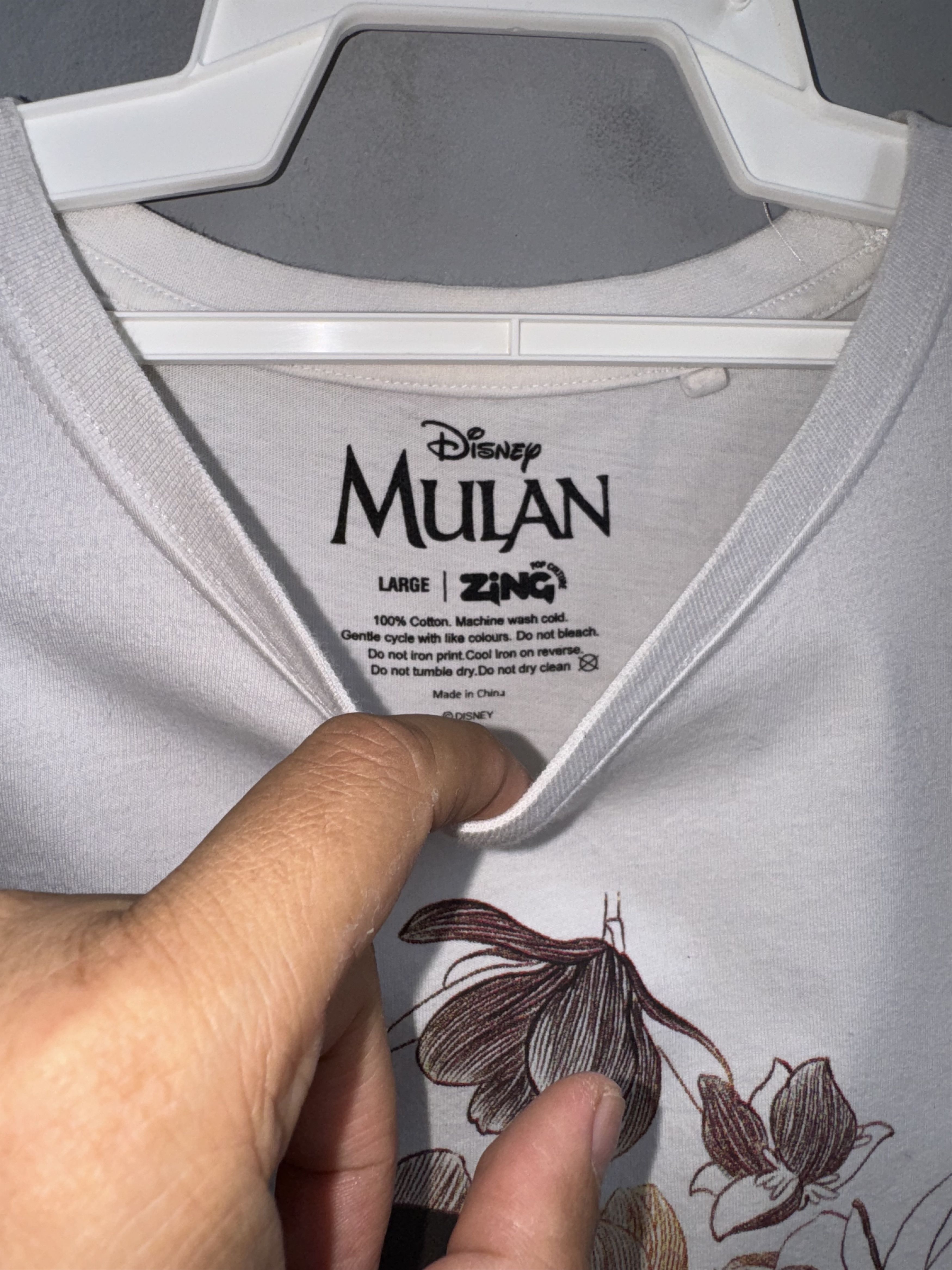 Disney Mulan Disney Movie Shirt Size US L / EU 52-54 / 3 - 3 Thumbnail