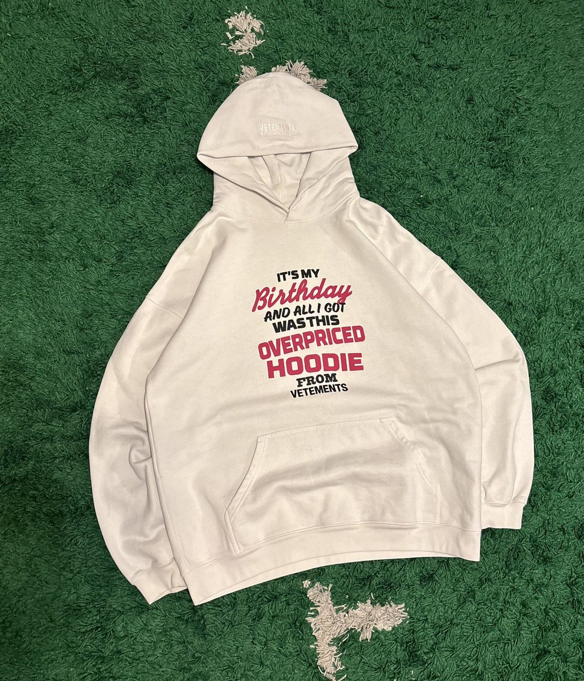 Vetements Vetements Overpriced Birthday Hoodie (Denma) Size US XS / EU 42 / 0 - 2 Thumbnail