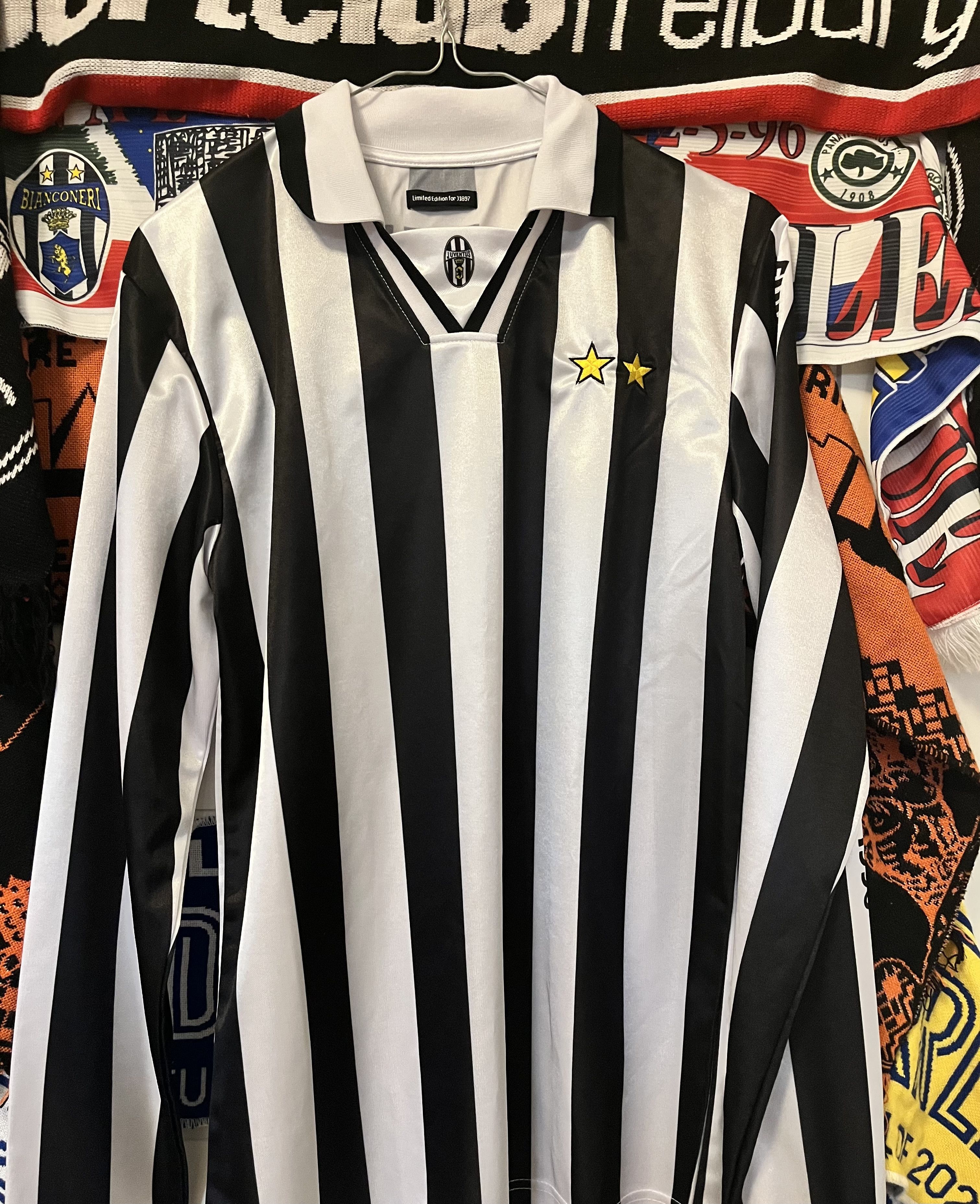 Other Del Piero 1996 Jersey LIMITED EDITION Intercontinental Cup Size US S / EU 44-46 / 1 - 2 Thumbnail