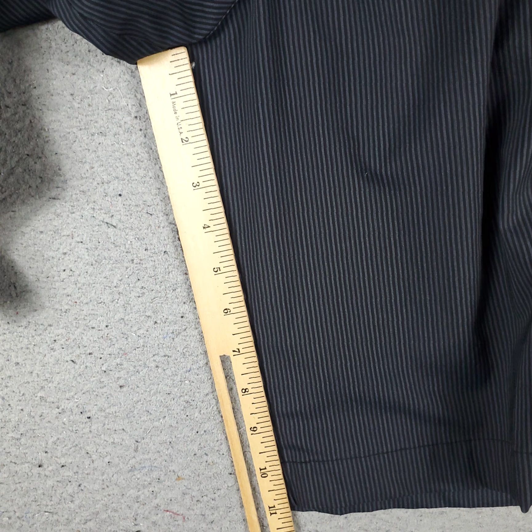 Nike Nike Shorts Size 36 Gray Striped Dri Fit Casual Flat Front Chino Mens Size US 36 / EU 52 - 7 Thumbnail