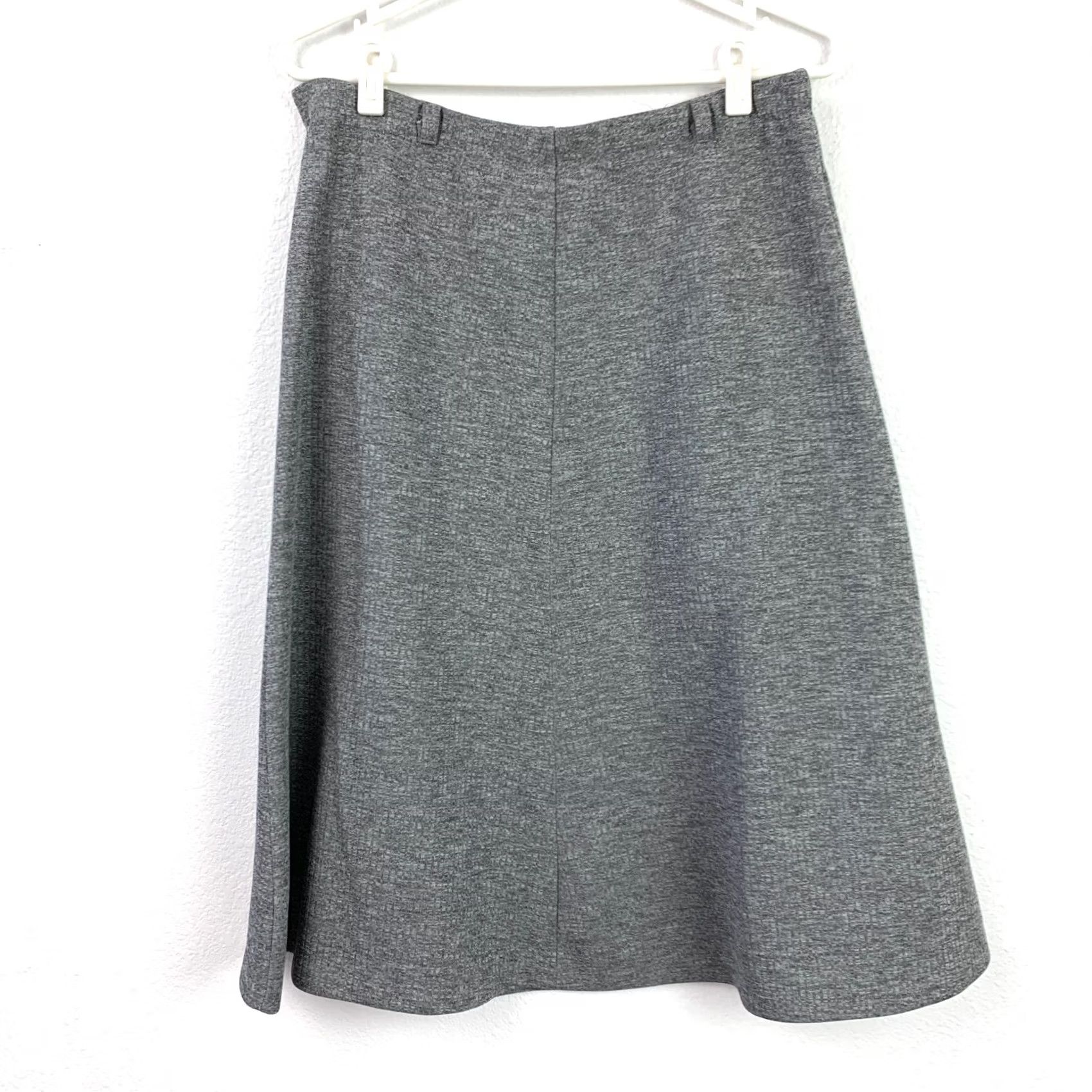 Vintage Vintage Gray Polyester Blazer Skirt Set 15/16 Unbranded Women Outfit/Set 100% Polyester Blazer Skirt Belt Long Sleeve V-Neck Size 36" / US 14 / IT 50 - 8 Thumbnail